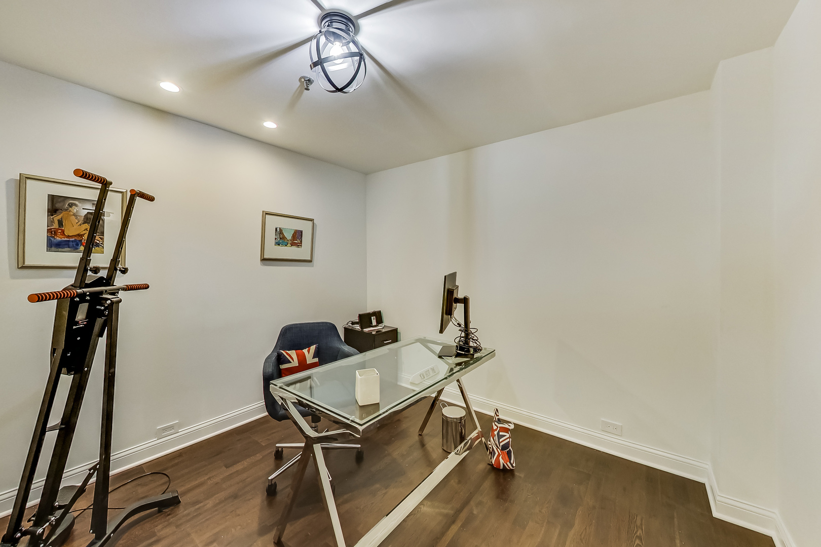 680 N Lake Shore Drive Unit: 1216