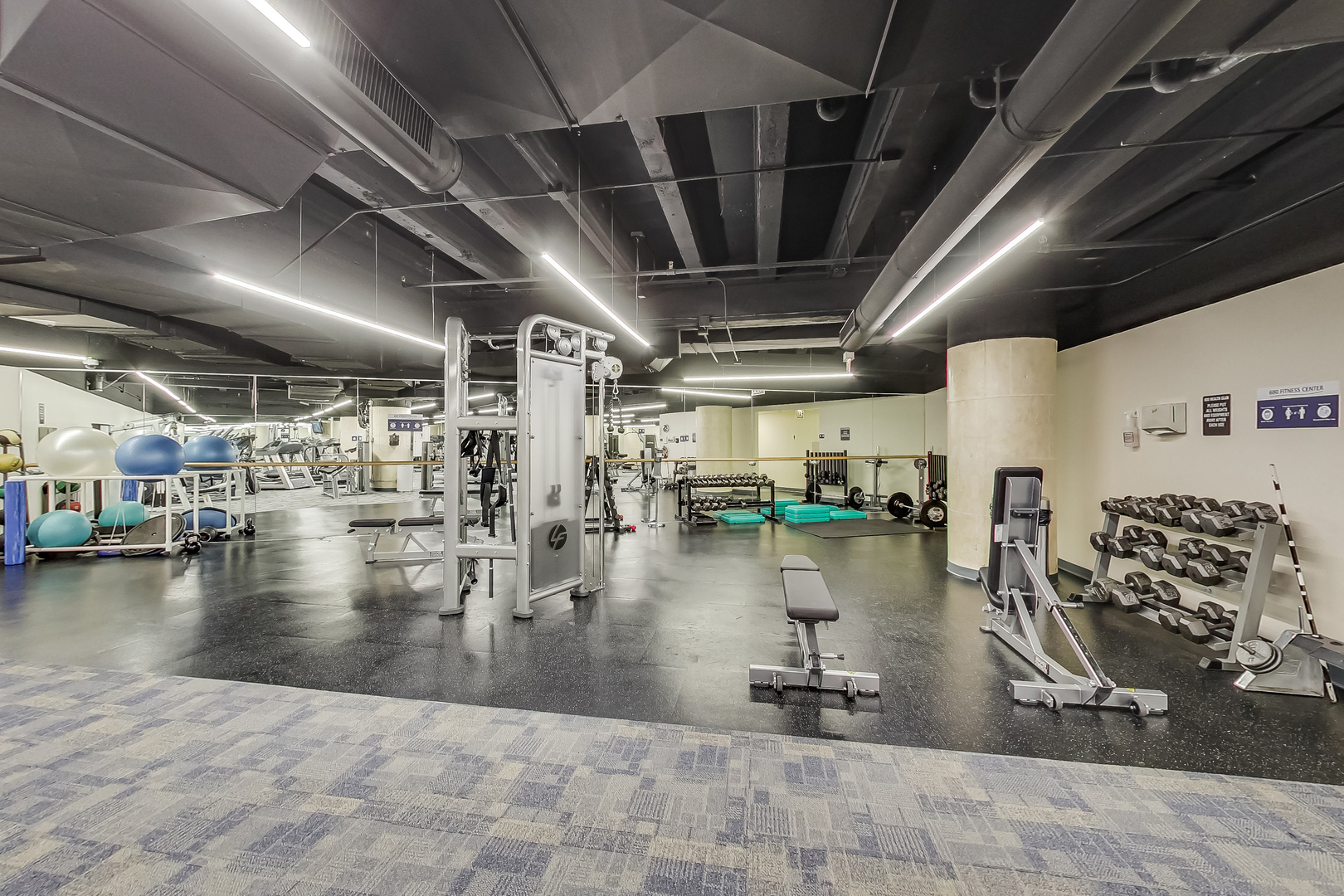 680 N Lake Shore Drive Unit: 1216