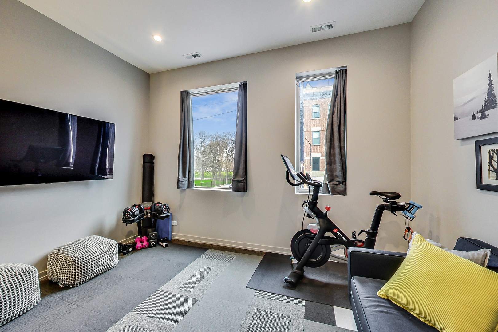 1311 W Chicago Avenue Unit: 2N