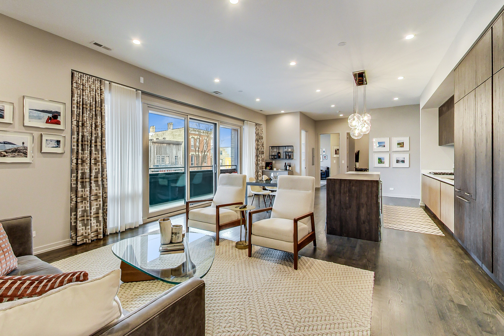 1311 W Chicago Avenue Unit: 2N