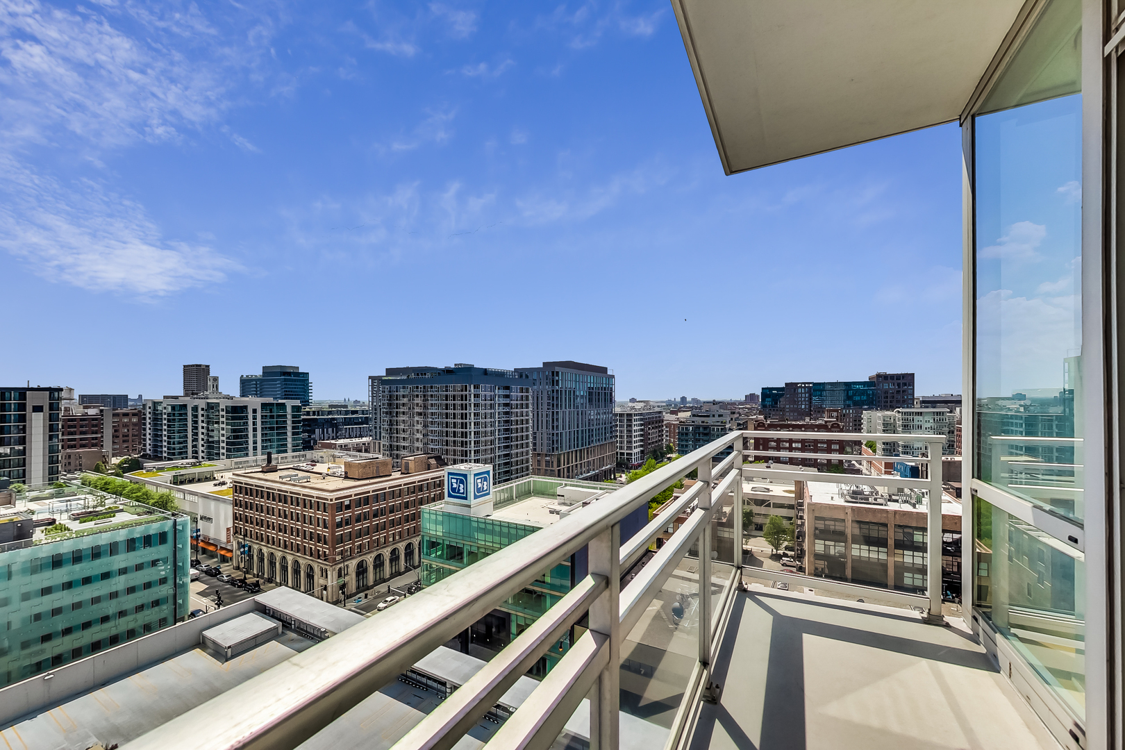 737 W WASHINGTON Boulevard Unit: 1308