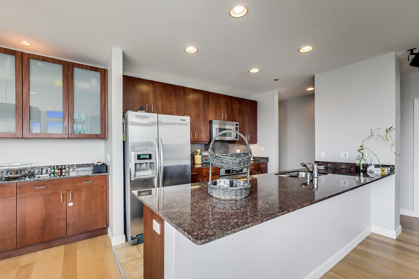 737 W WASHINGTON Boulevard Unit: 1308