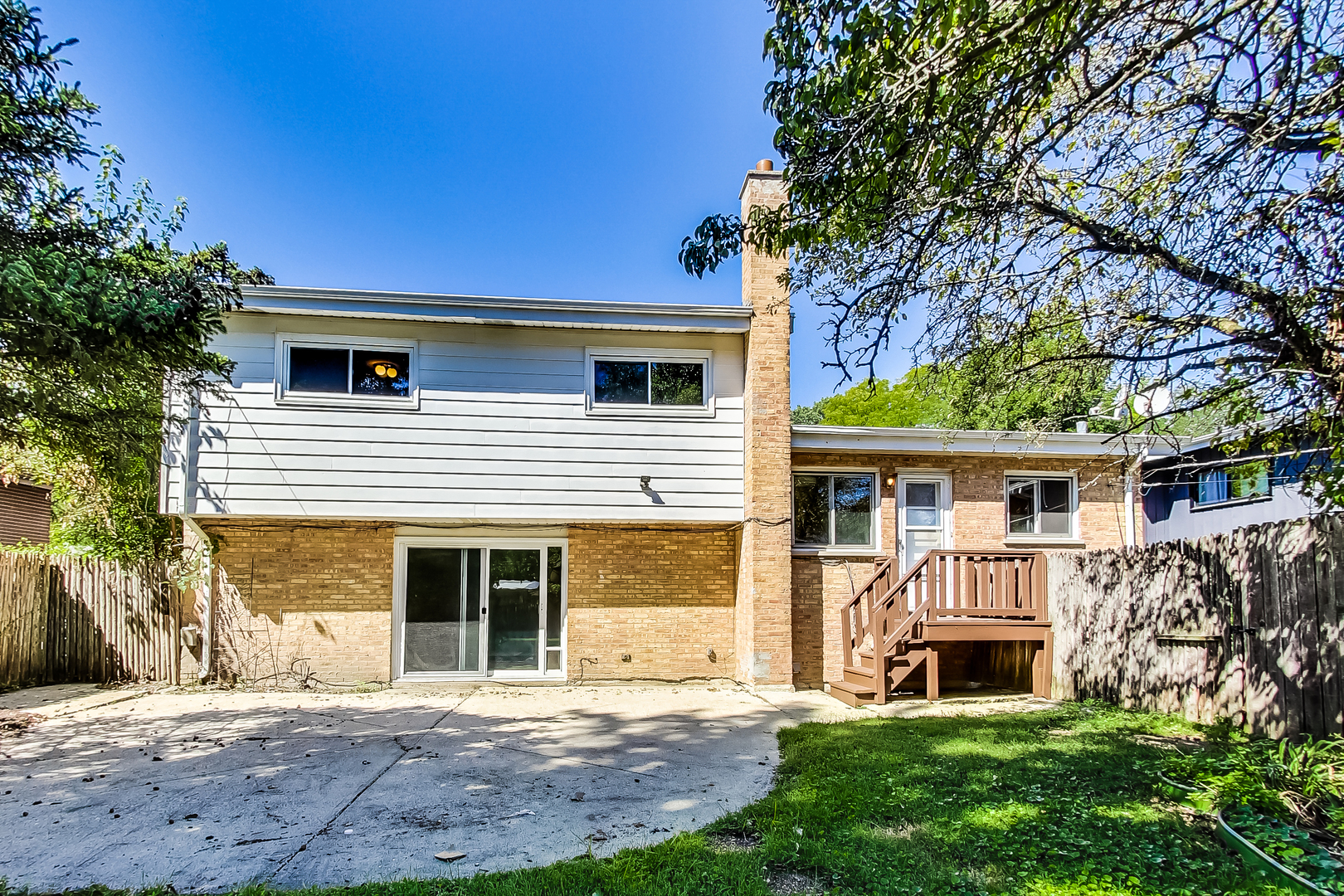 416 Brookside Drive