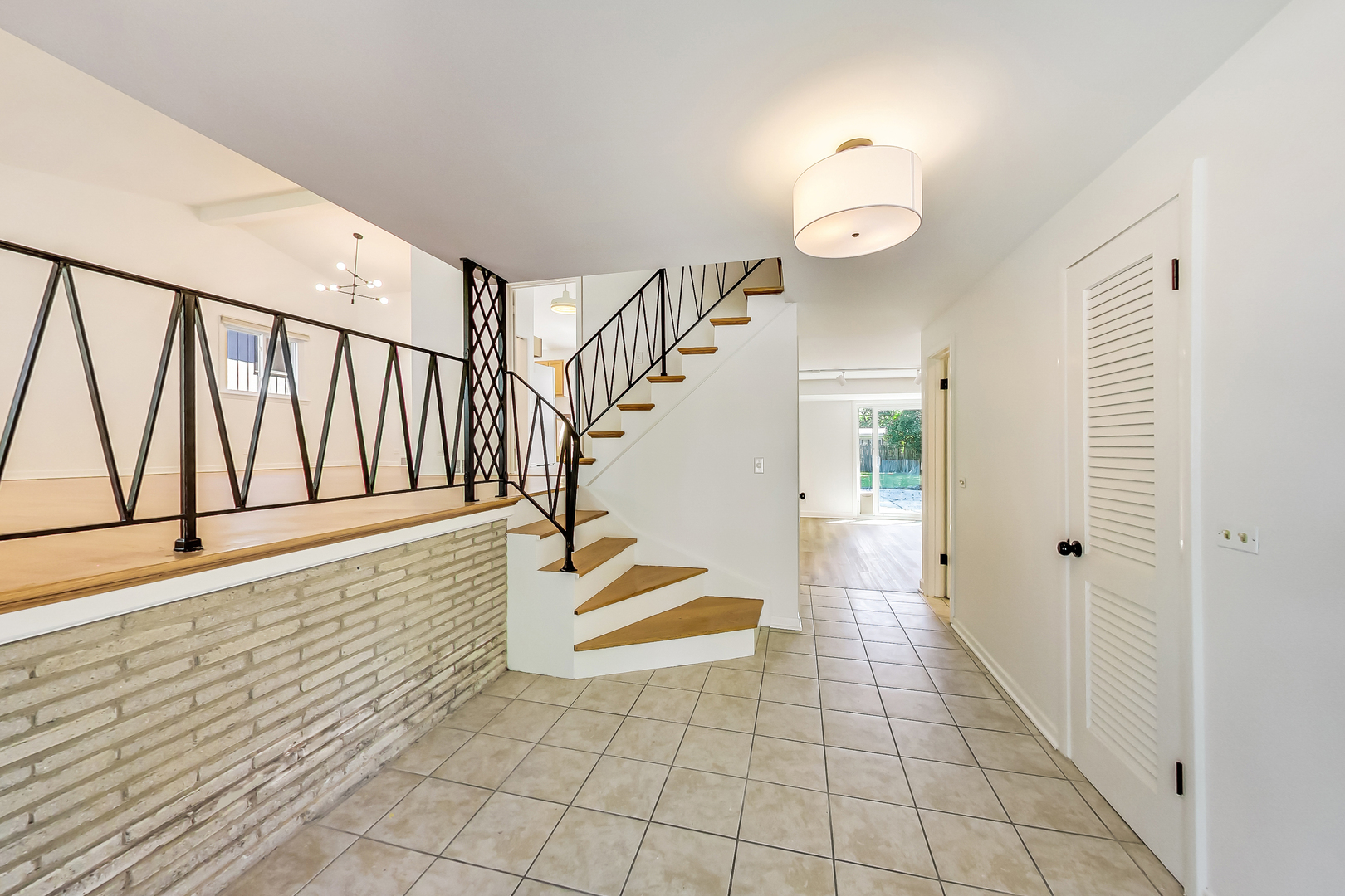 416 Brookside Drive