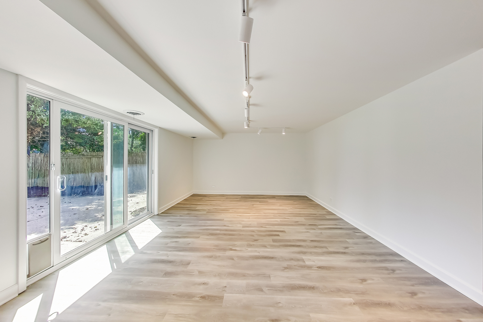416 Brookside Drive