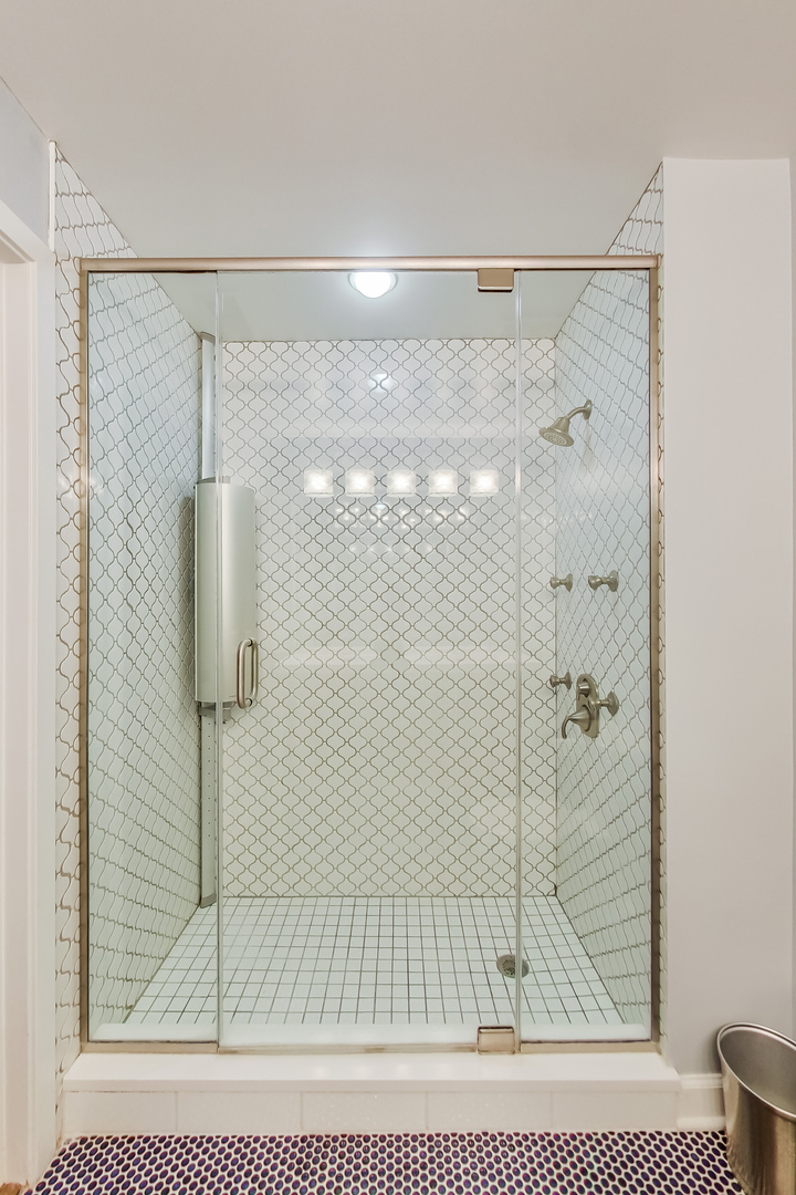 222 S Racine Avenue Unit: 307