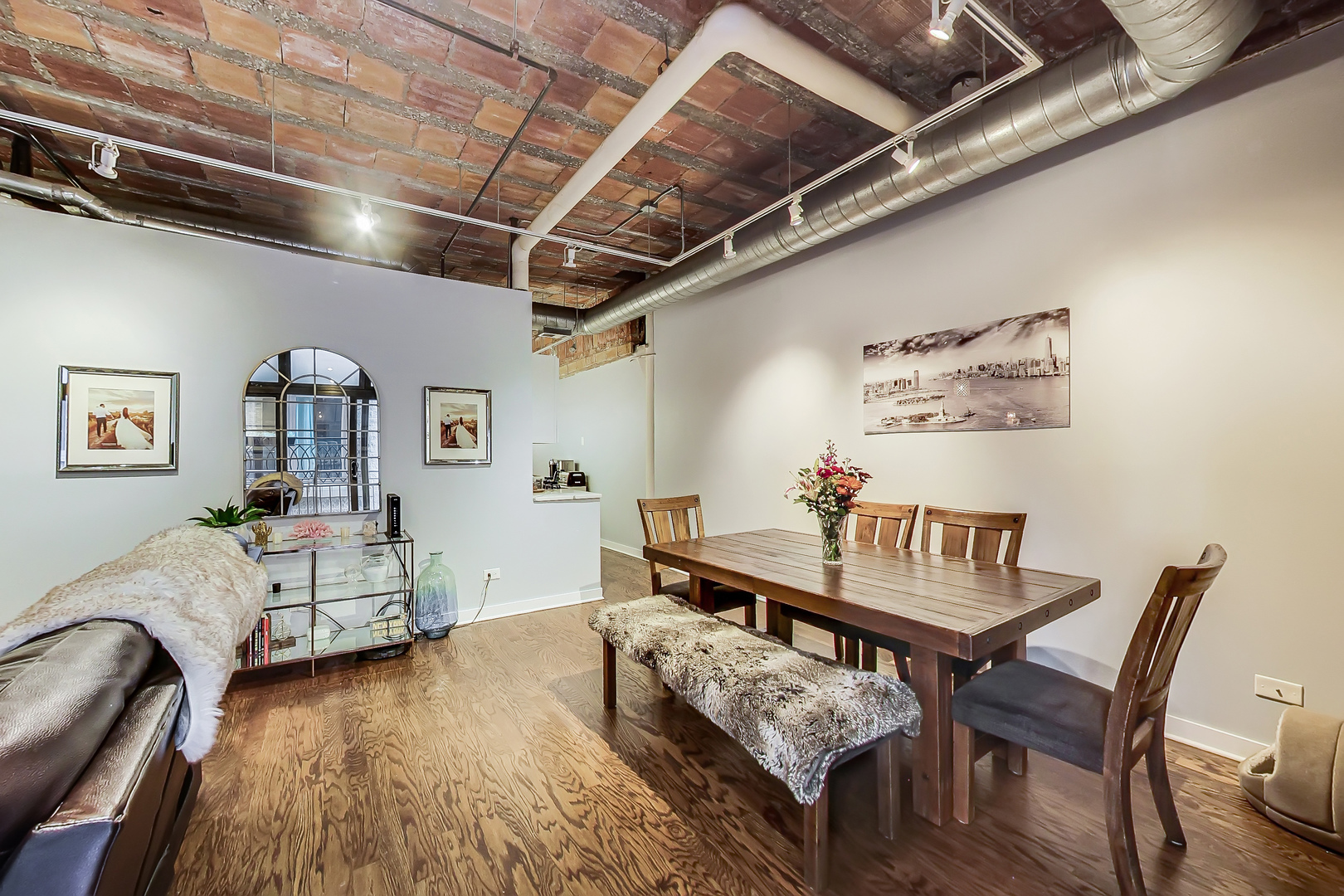 222 S Racine Avenue Unit: 307