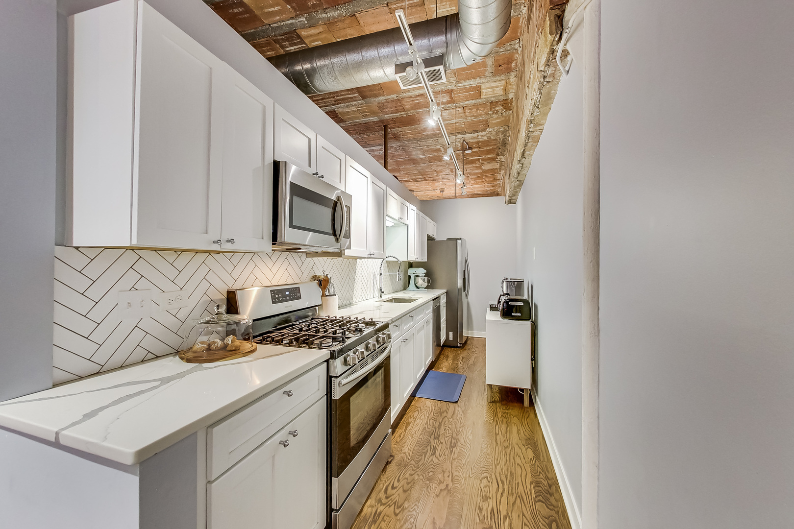 222 S Racine Avenue Unit: 307