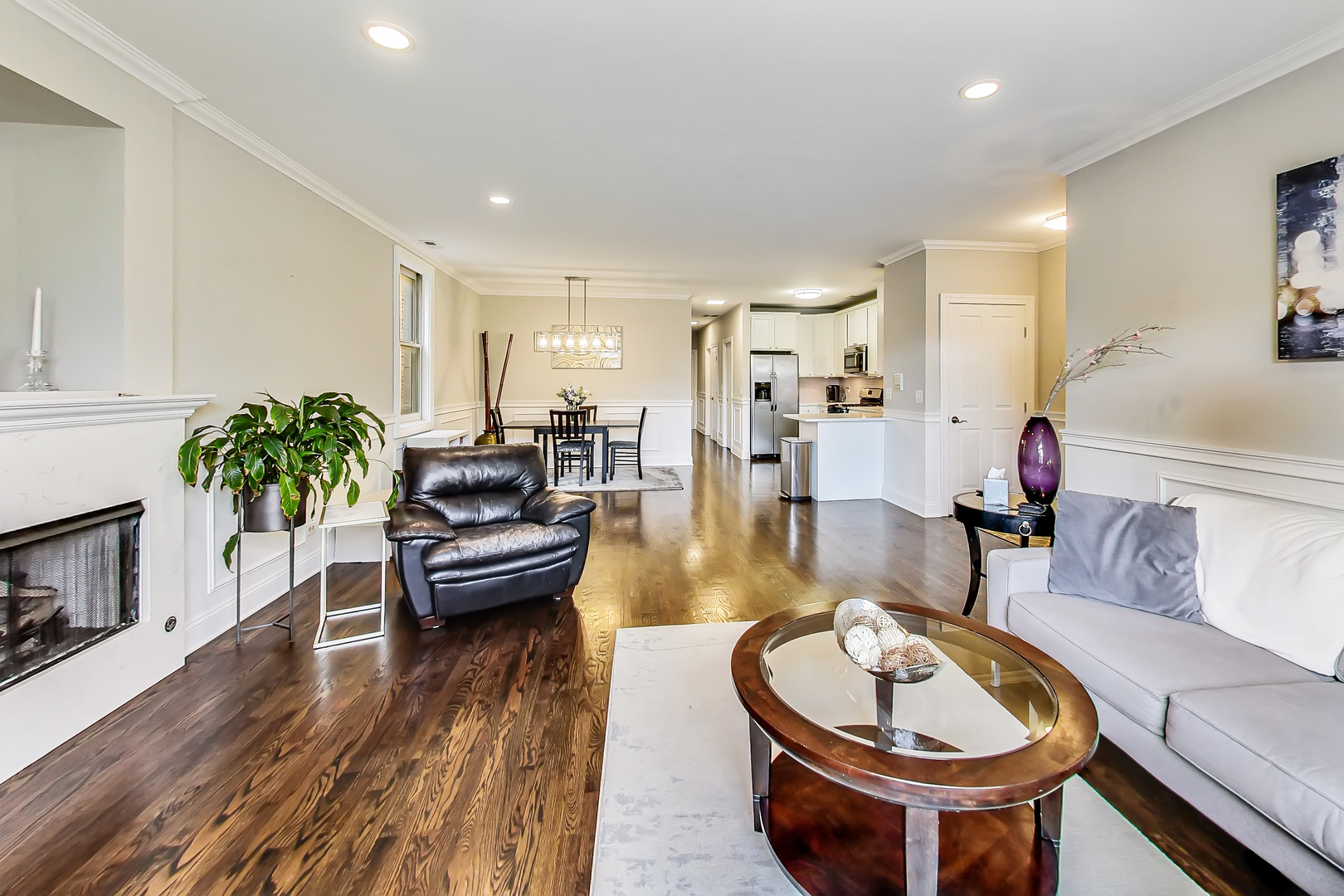 2130 W Division Street Unit: 3W