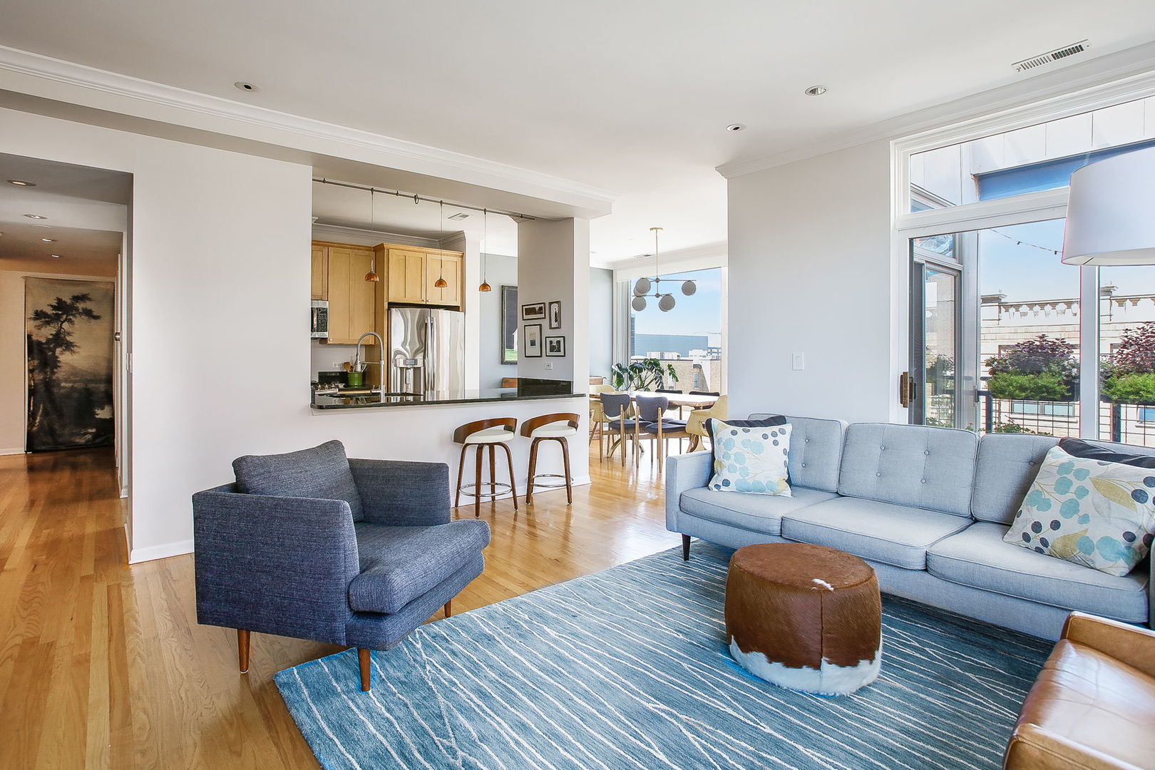 1141 W WASHINGTON Boulevard Unit: 243