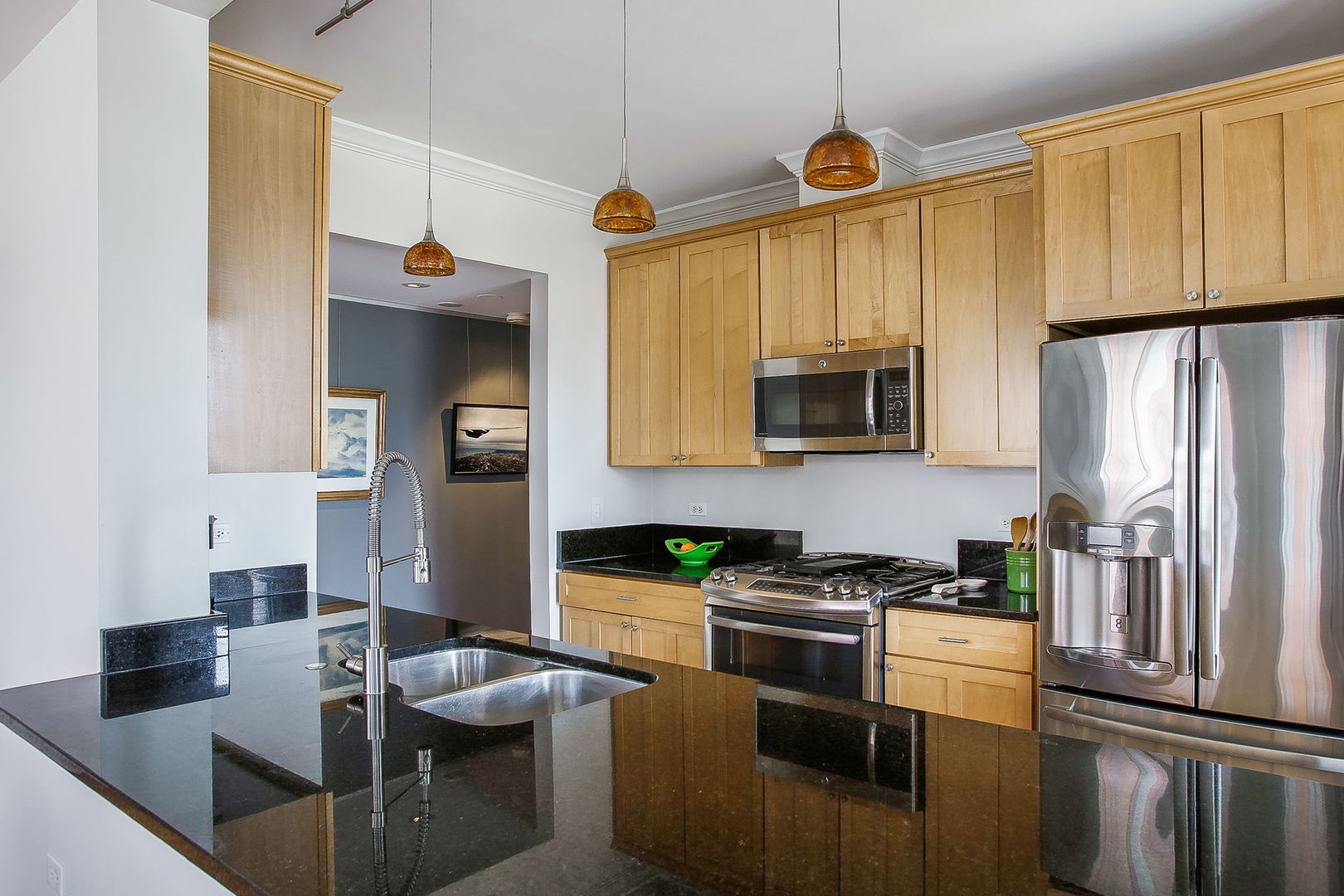 1141 W WASHINGTON Boulevard Unit: 243