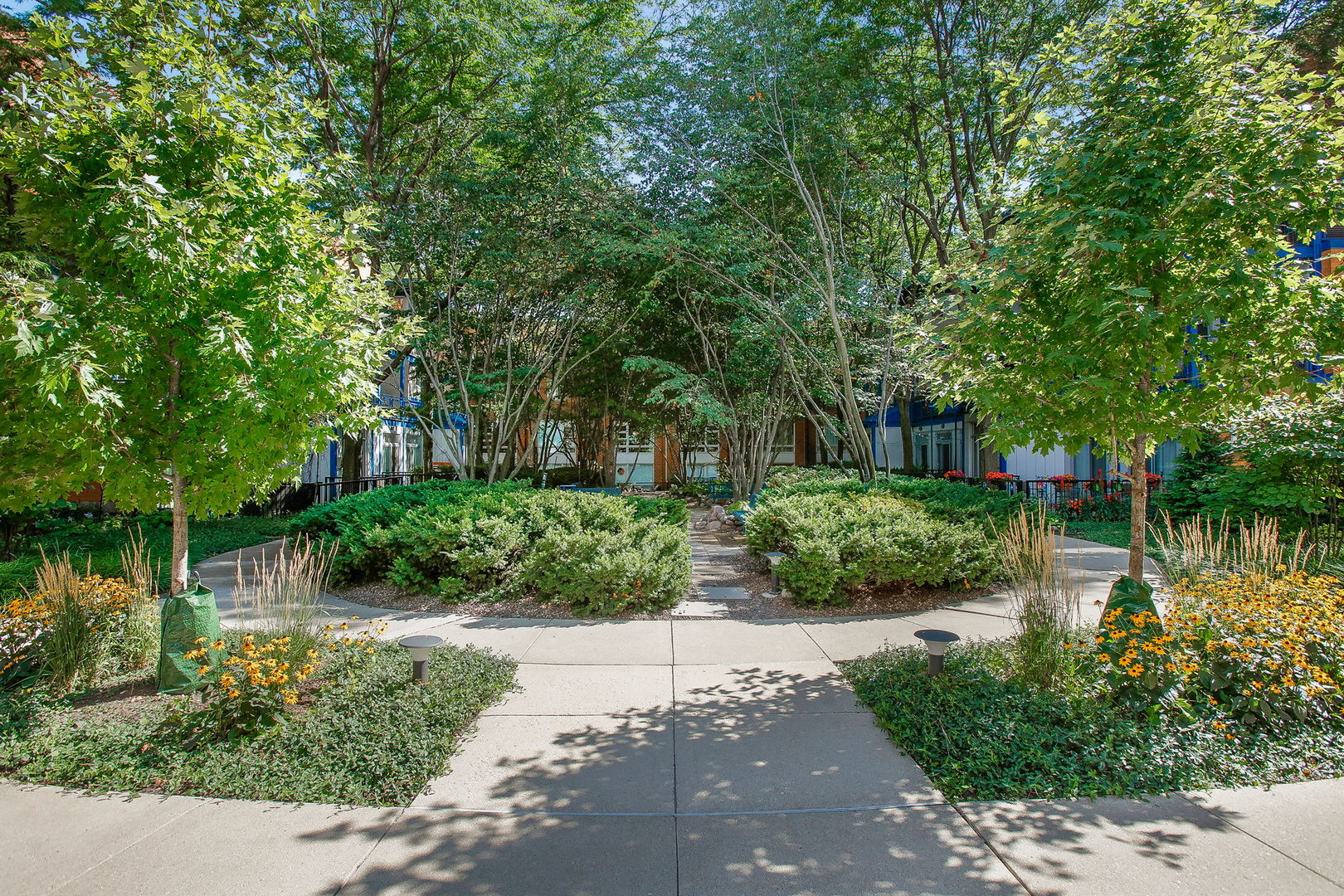 1141 W WASHINGTON Boulevard Unit: 243