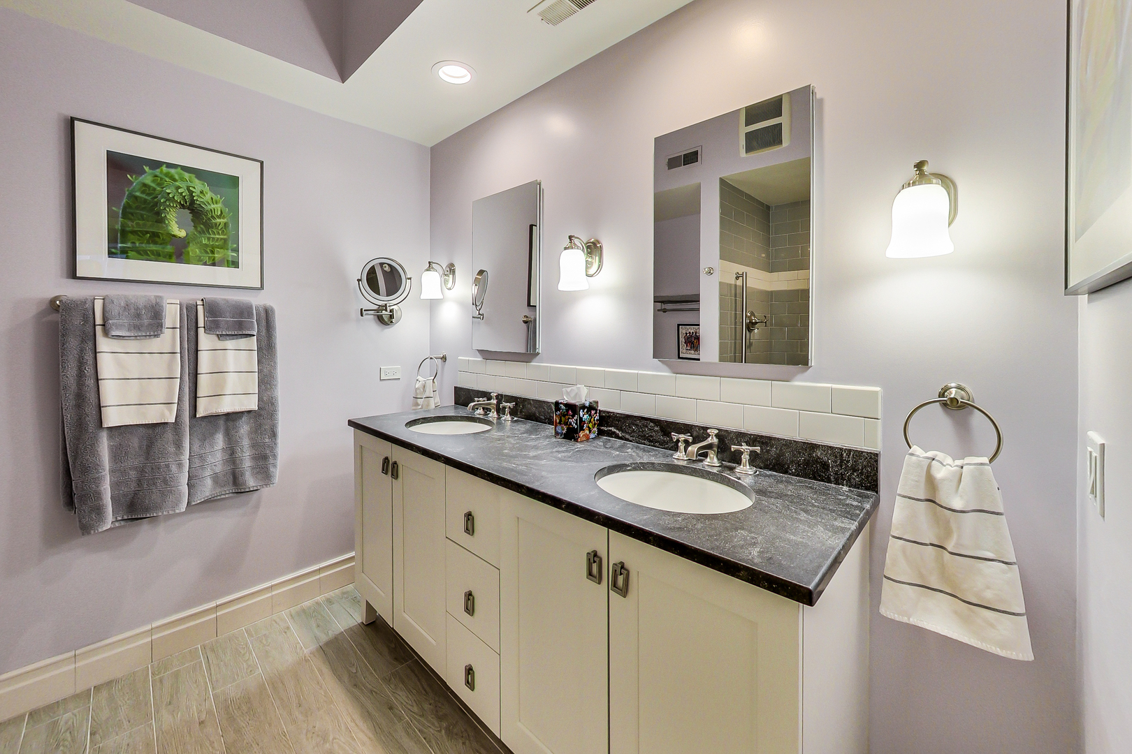 165 N CANAL Street Unit: 815