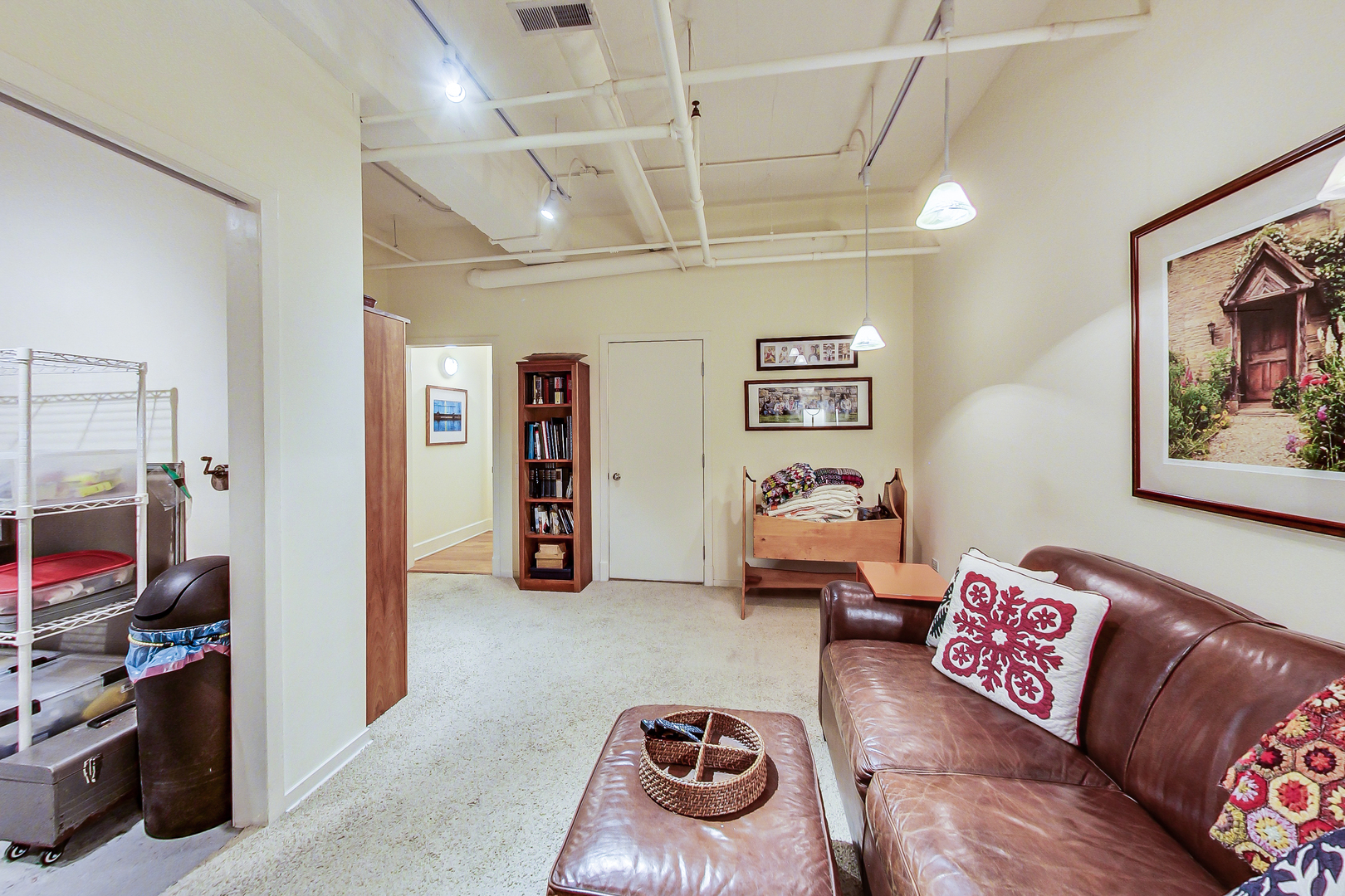165 N CANAL Street Unit: 815