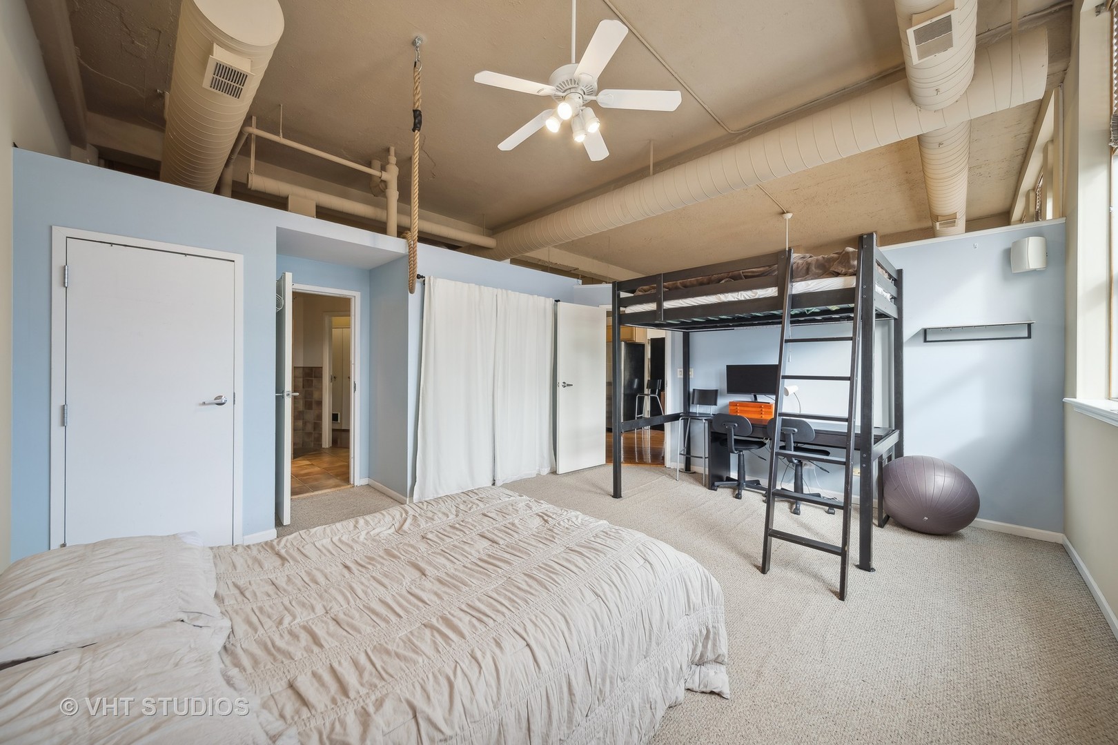 1019 W Jackson Boulevard Unit: 2C