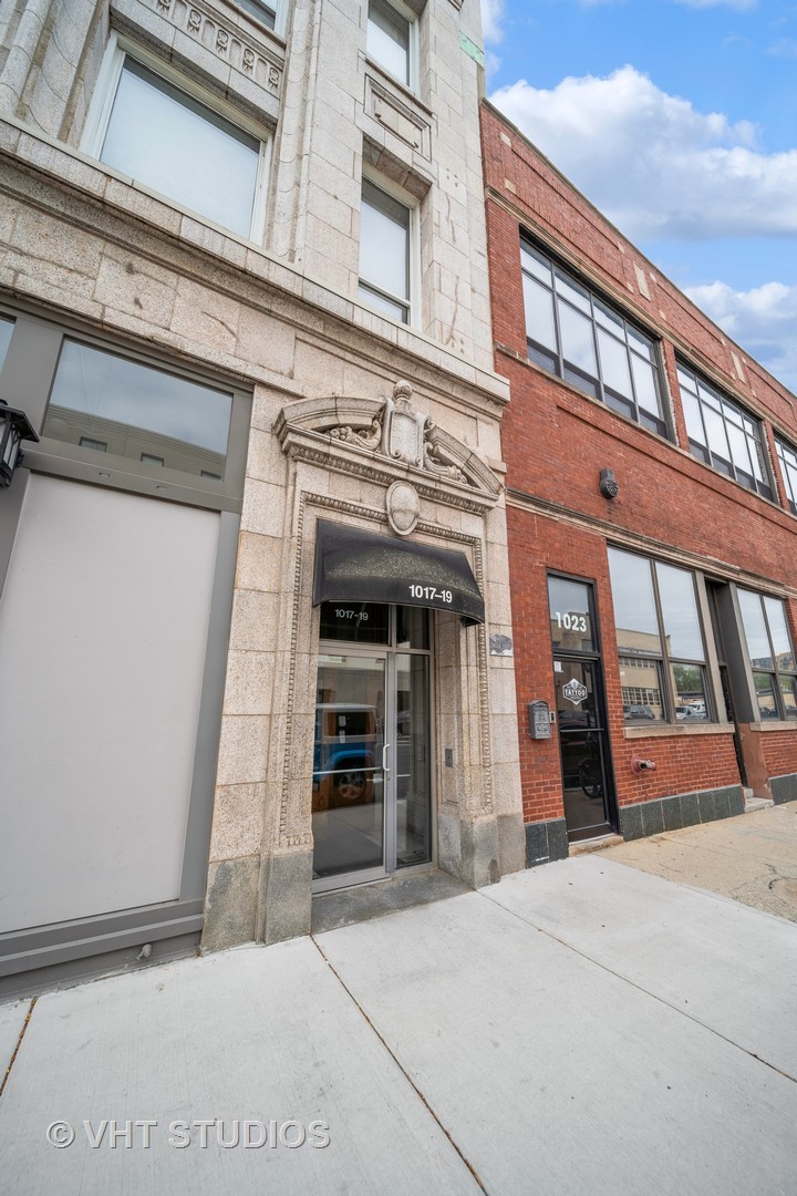 1019 W Jackson Boulevard Unit: 2C