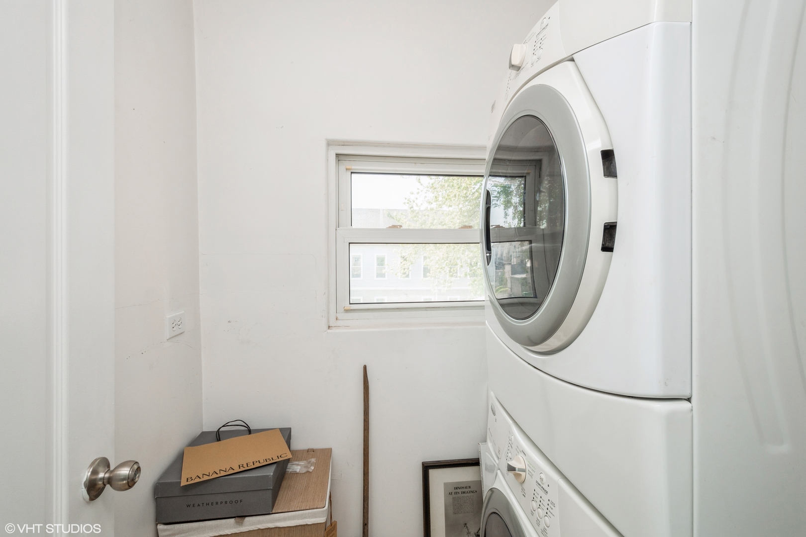 1903 N Mozart Street Unit: 1