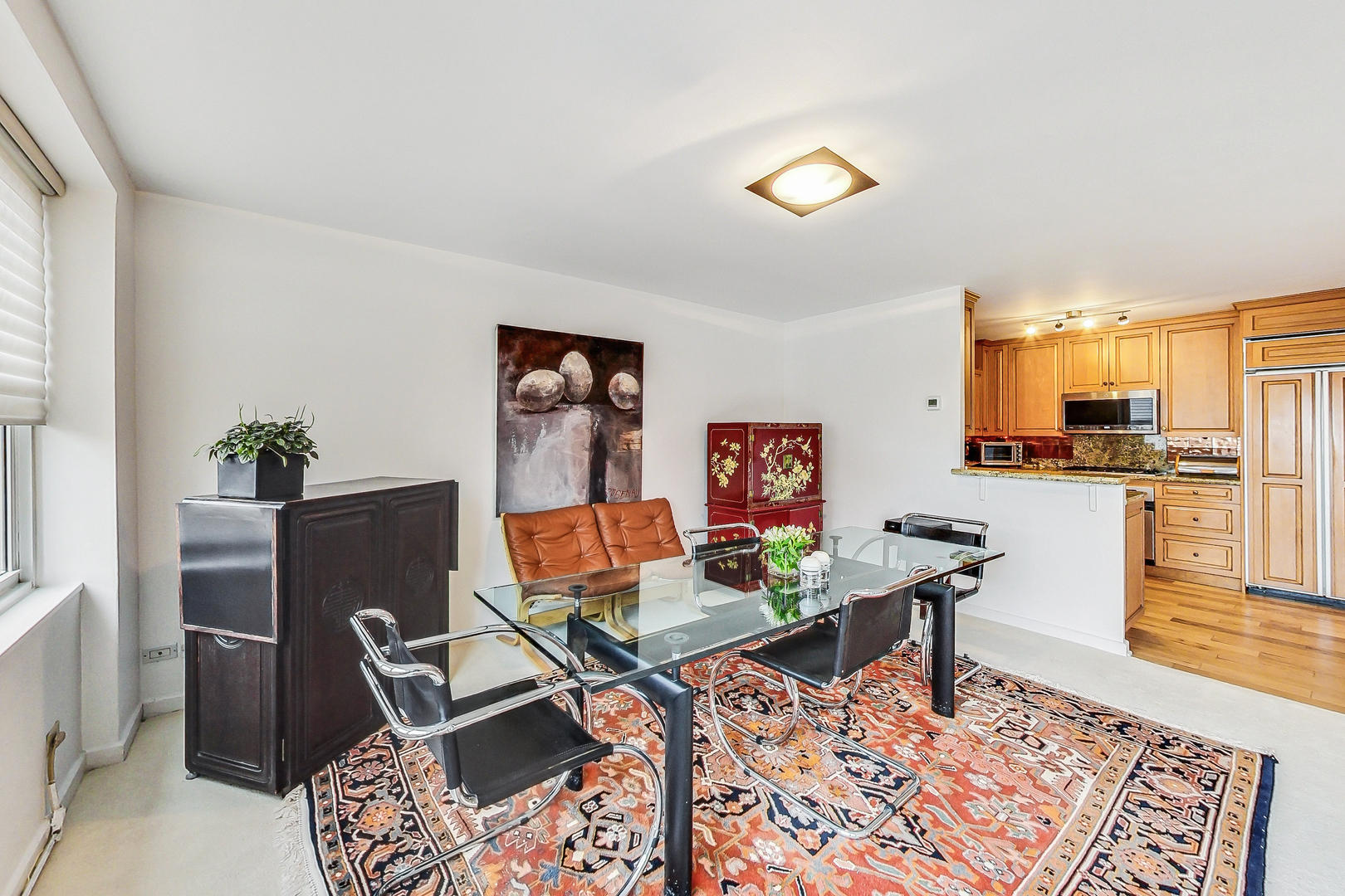 850 N Dewitt Place Unit: 22EG