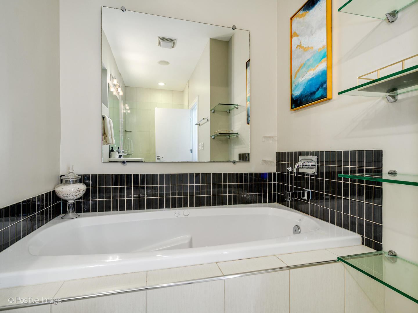 1519 W FRY Street Unit: 1
