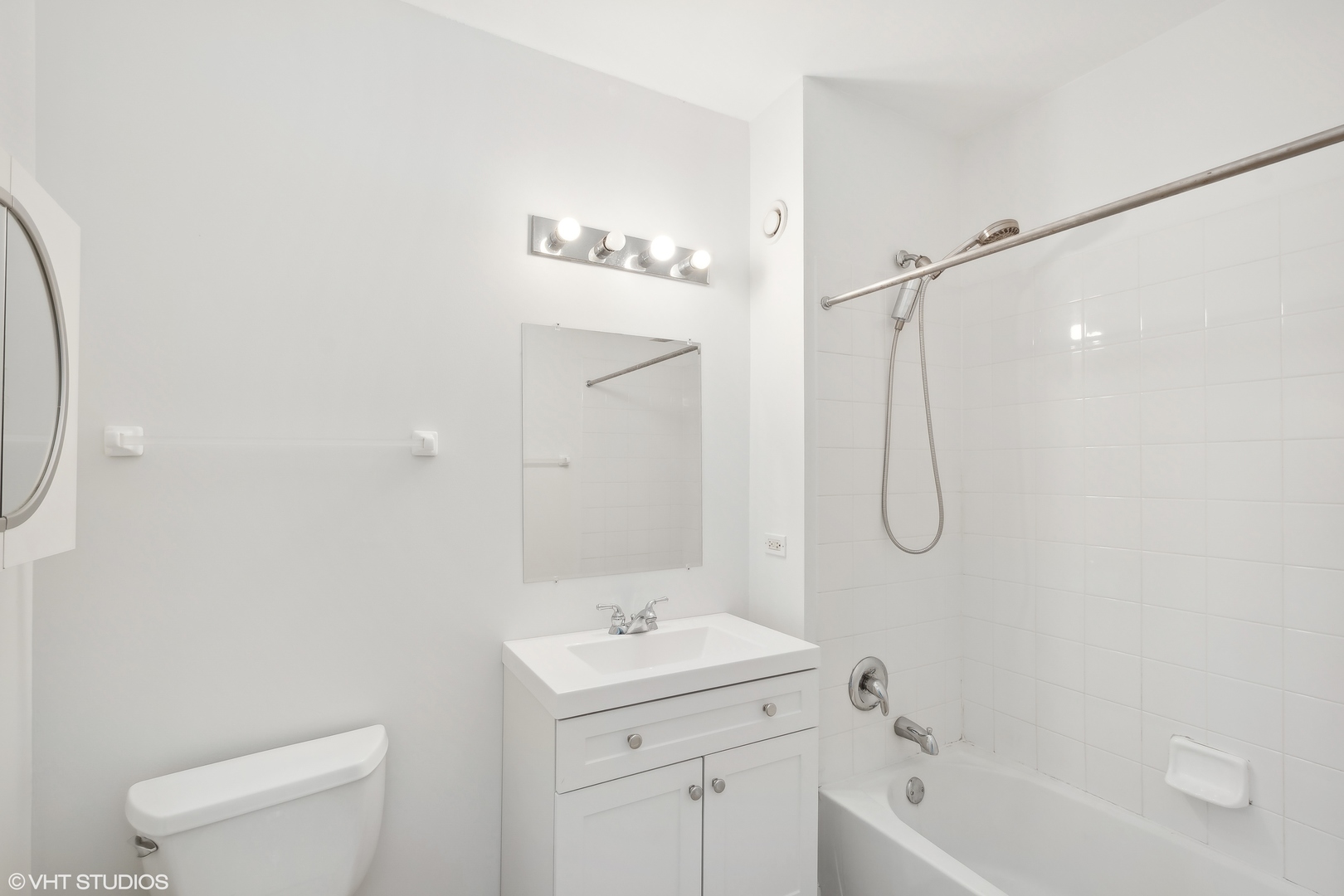 125 S Jefferson Street Unit: 1809