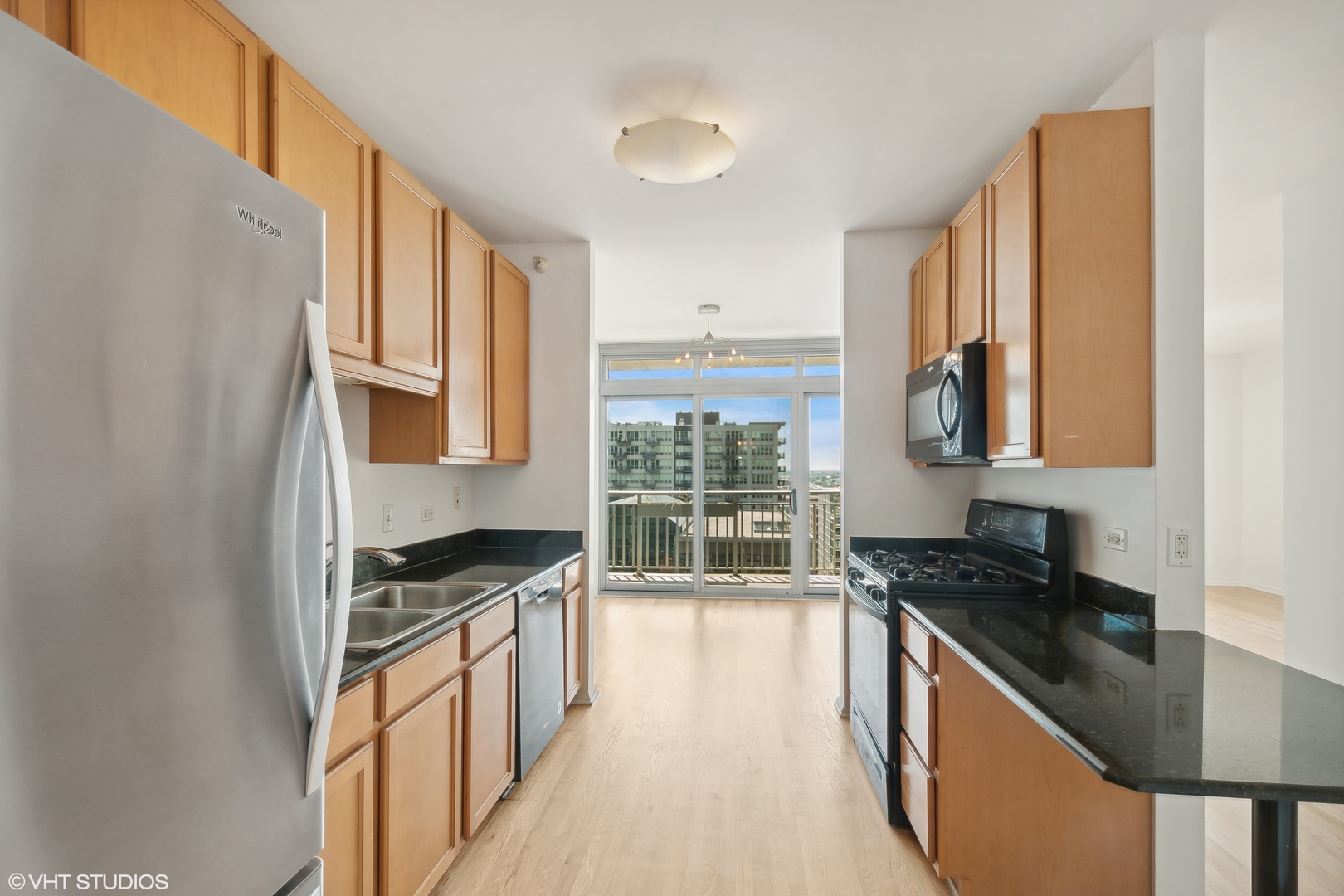 125 S Jefferson Street Unit: 1809