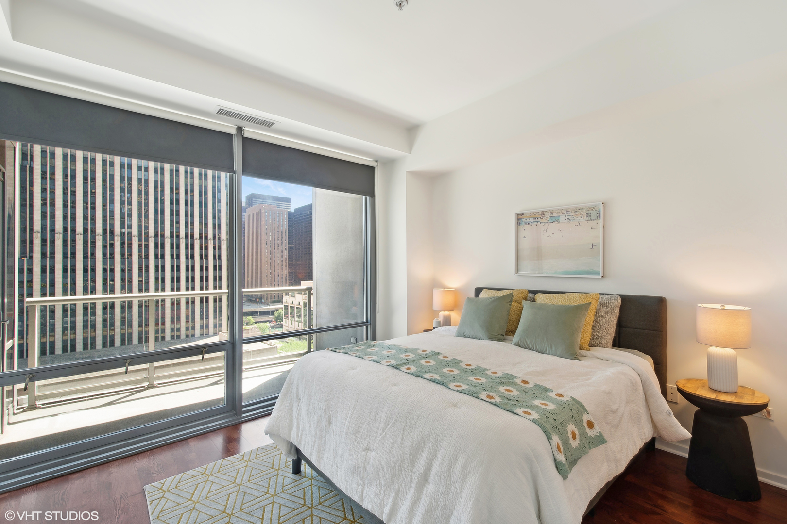 240 E Illinois Street Unit: 1203