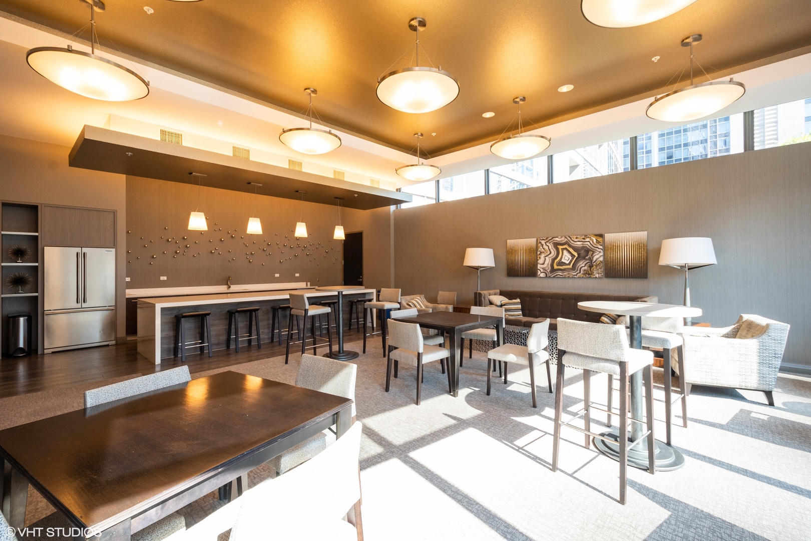 240 E Illinois Street Unit: 1203