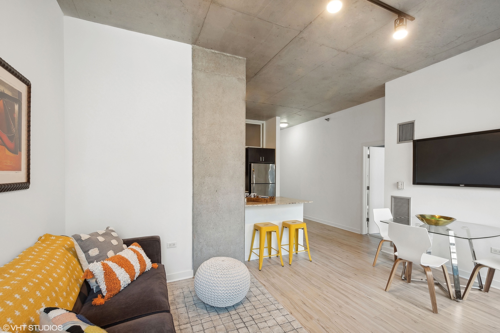 235 W VAN BUREN Street Unit: 1722