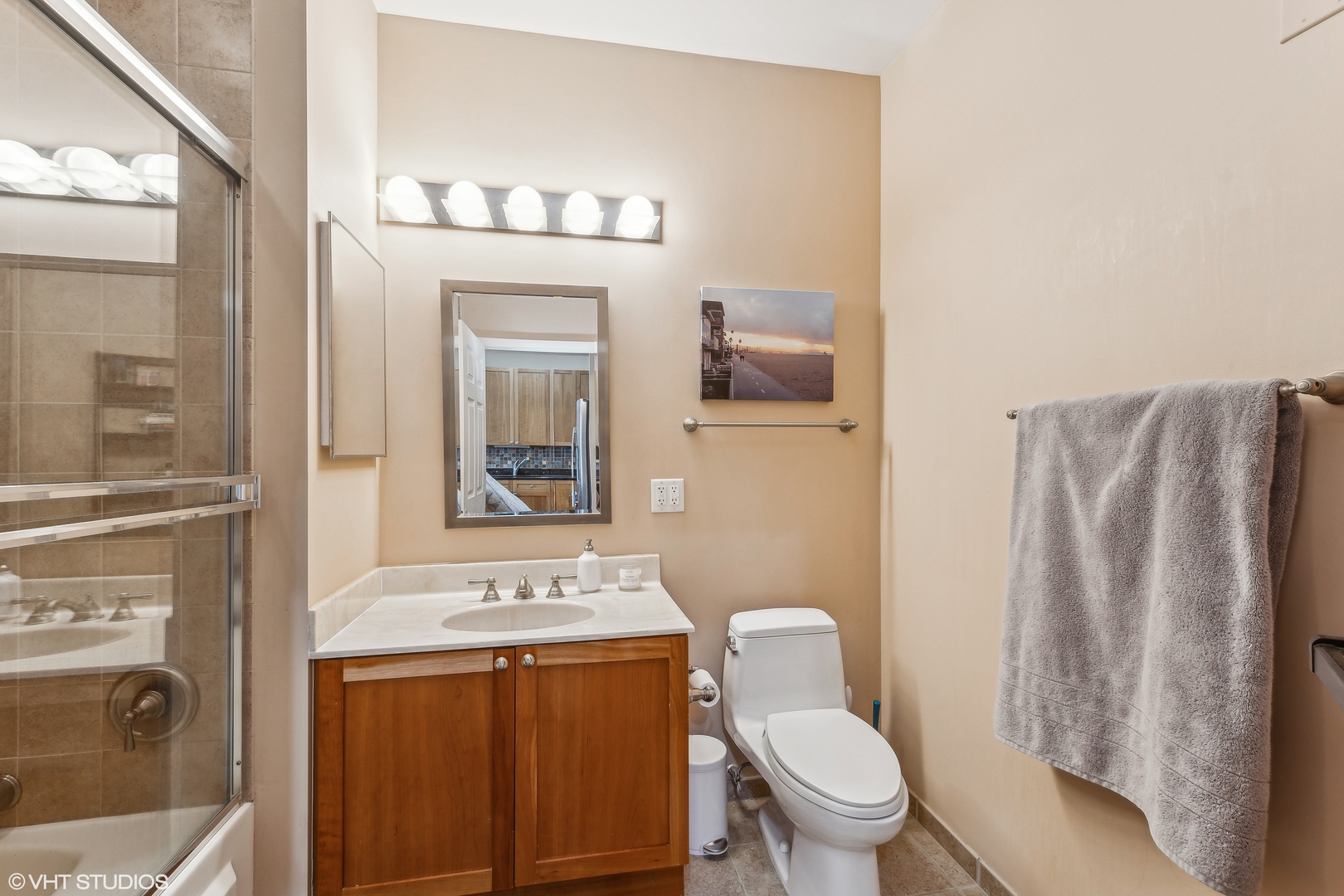 950 W Monroe Street Unit: 702