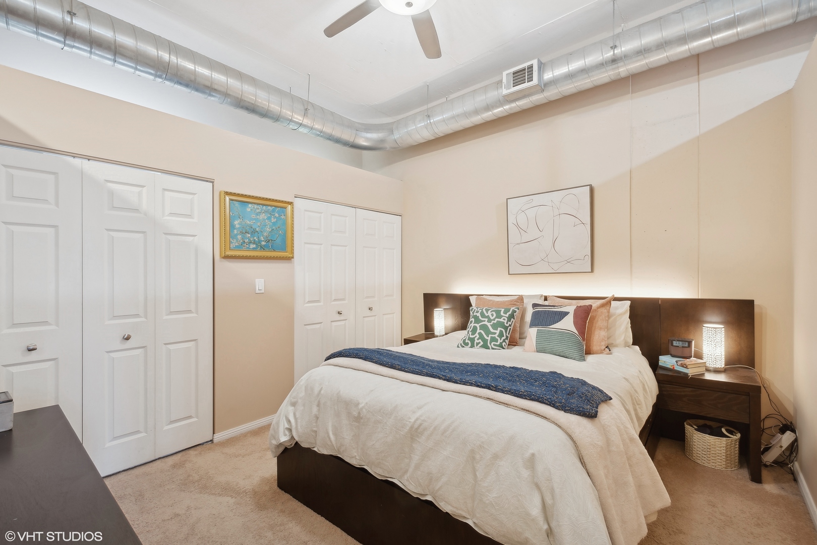 950 W Monroe Street Unit: 702