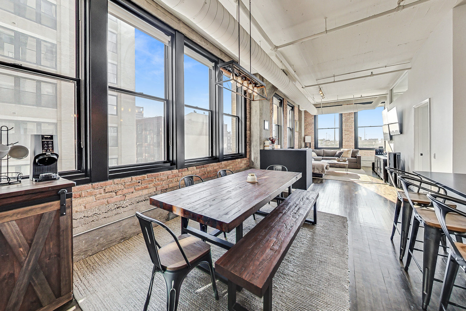 728 W JACKSON Boulevard Unit: 508