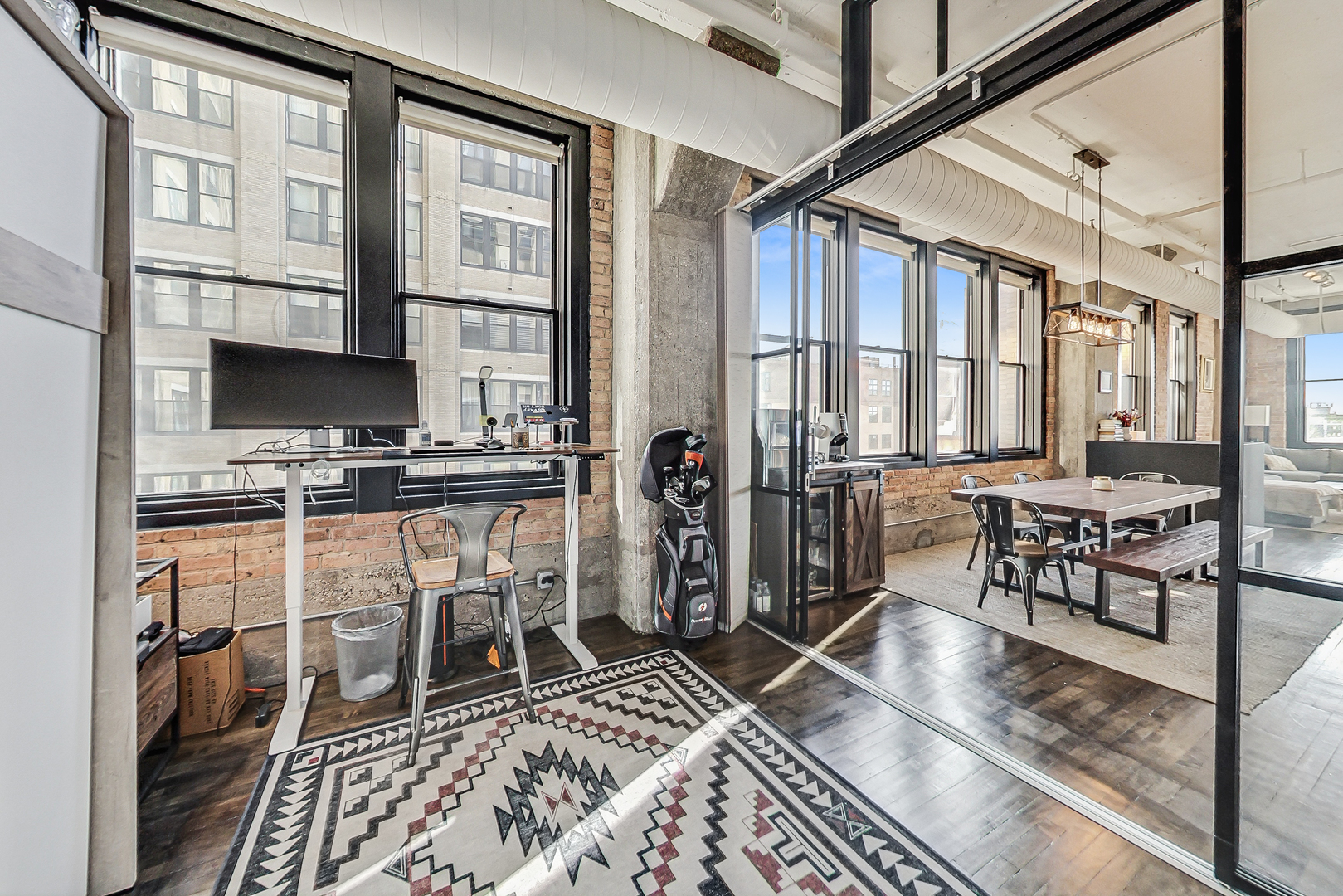 728 W JACKSON Boulevard Unit: 508
