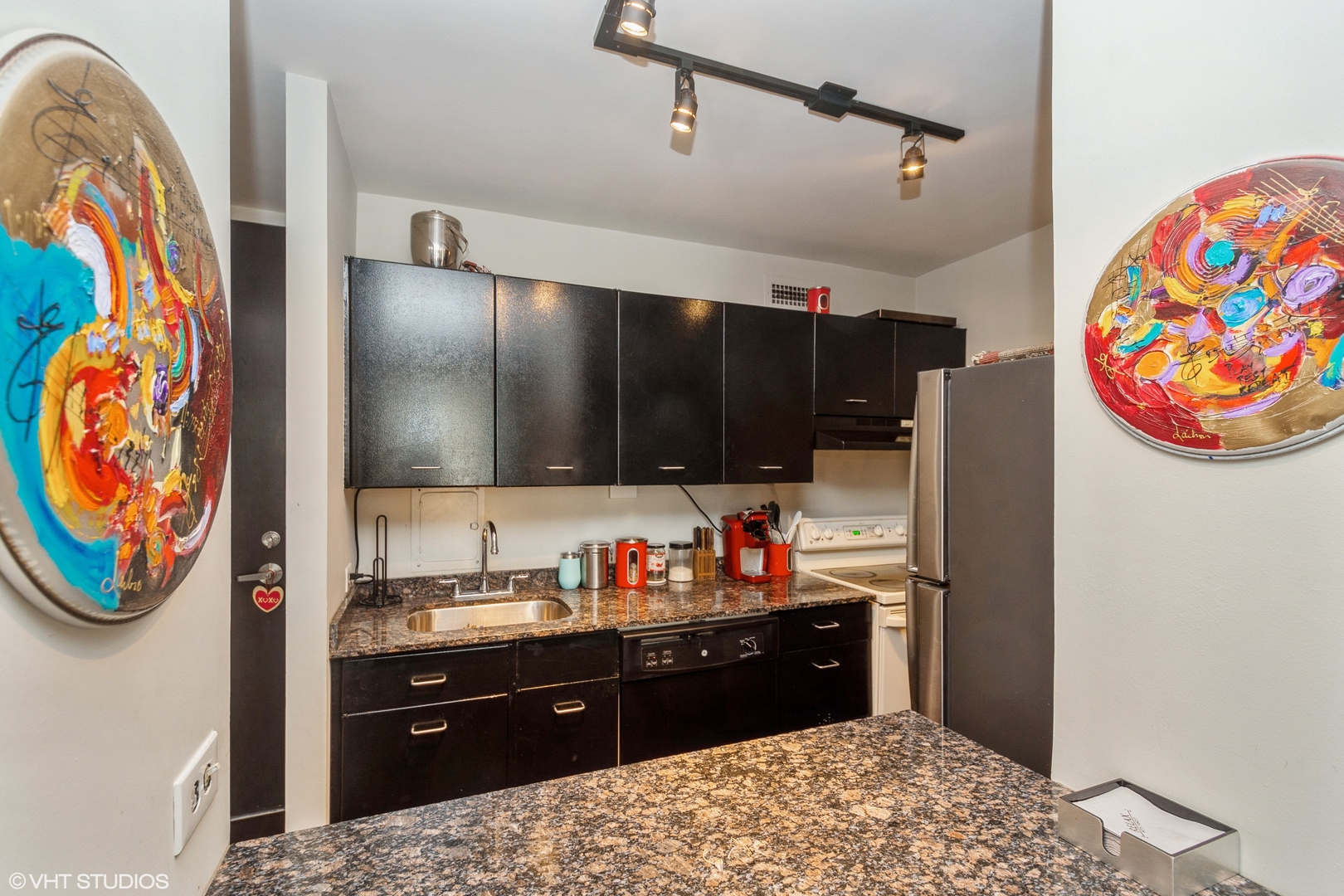 535 N Michigan Avenue Unit: 1407