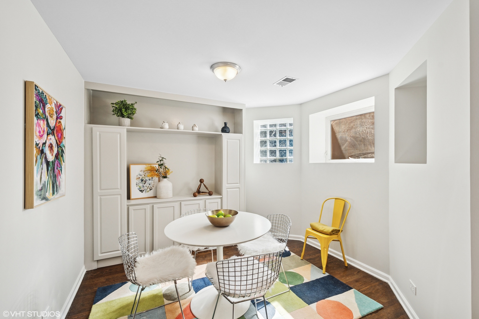 1015 W Dakin Avenue Unit: G