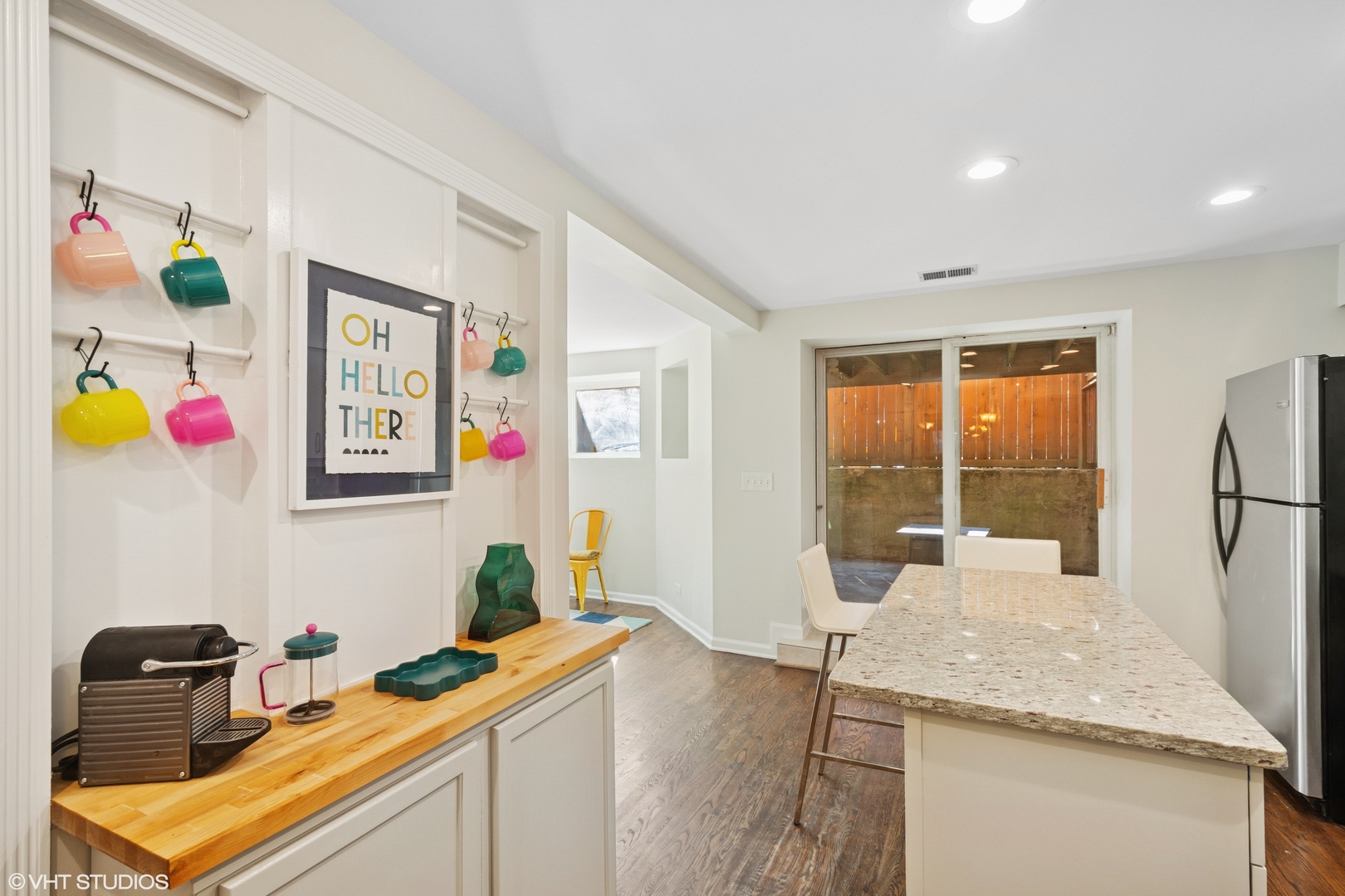 1015 W Dakin Avenue Unit: G