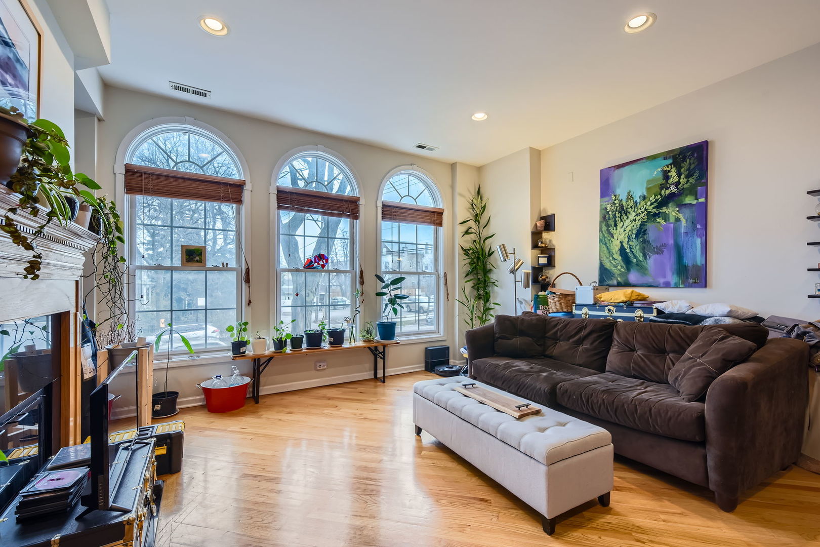 1761 W MORSE Avenue Unit: 1N