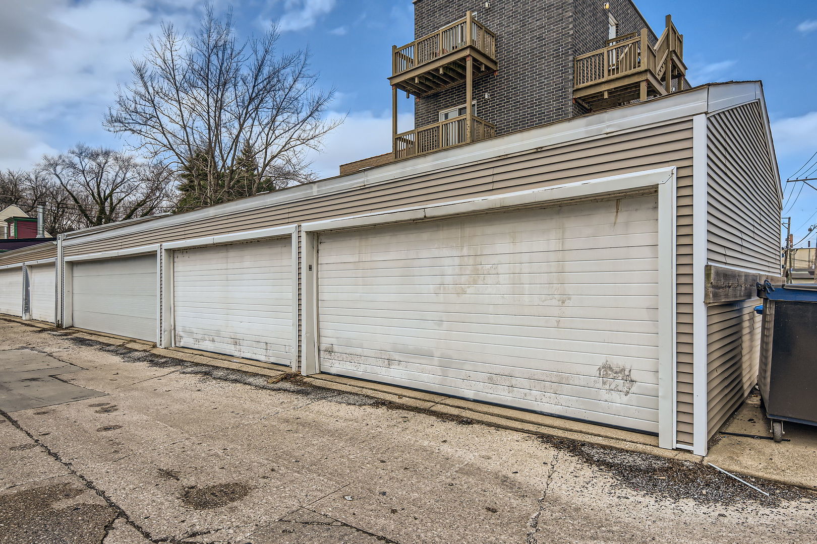 1761 W MORSE Avenue Unit: 1N