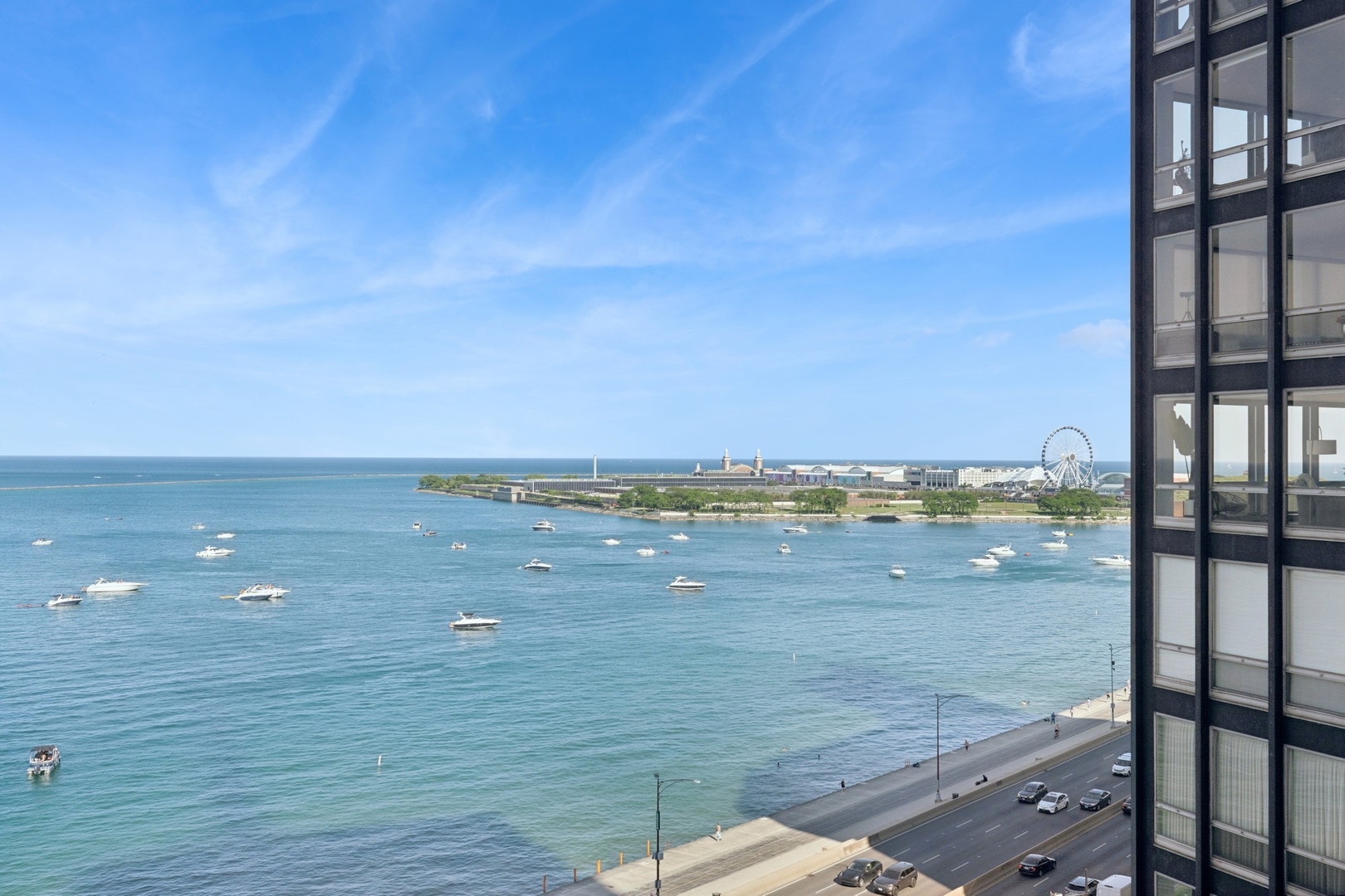 880 N Lake Shore Drive Unit: 11D