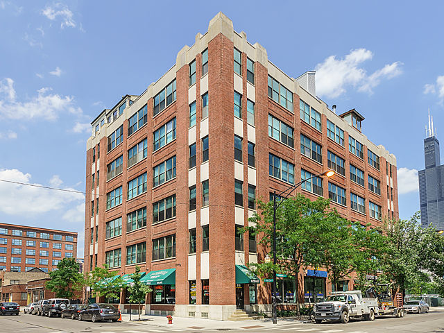 812 W VAN BUREN Street Unit: 4E
