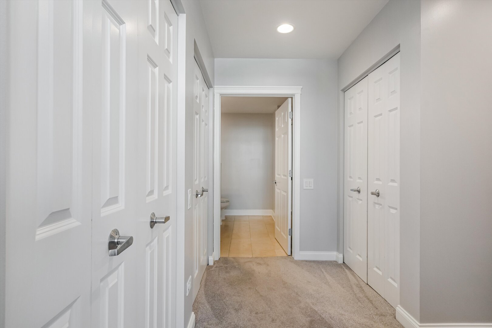 1001 W Madison Street Unit: 713