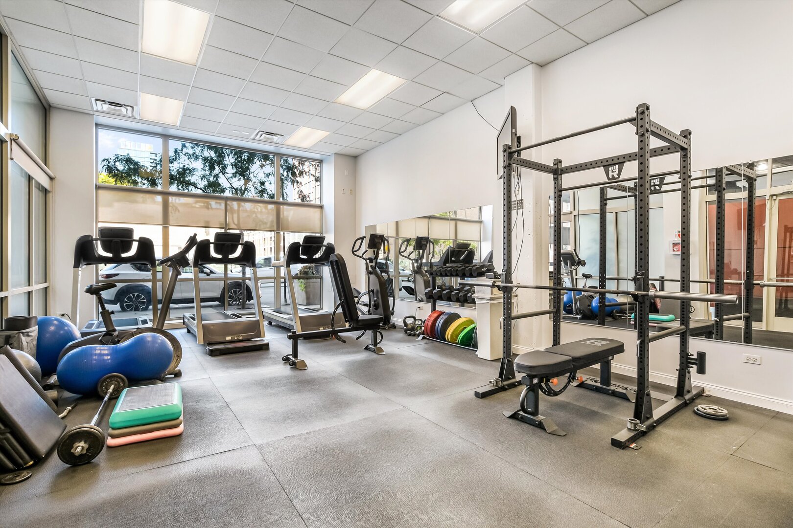 1001 W Madison Street Unit: 713