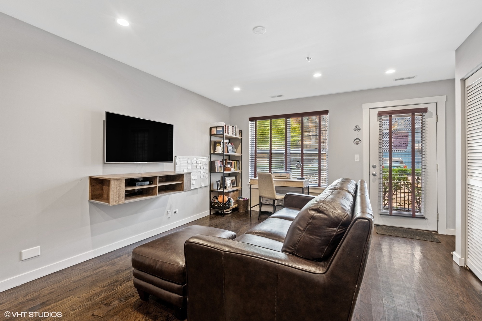 18 S Aberdeen Street Unit: 2