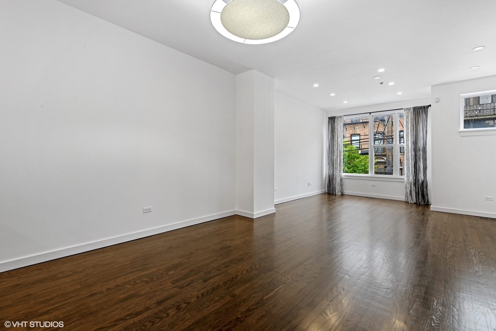 18 S Aberdeen Street Unit: 2