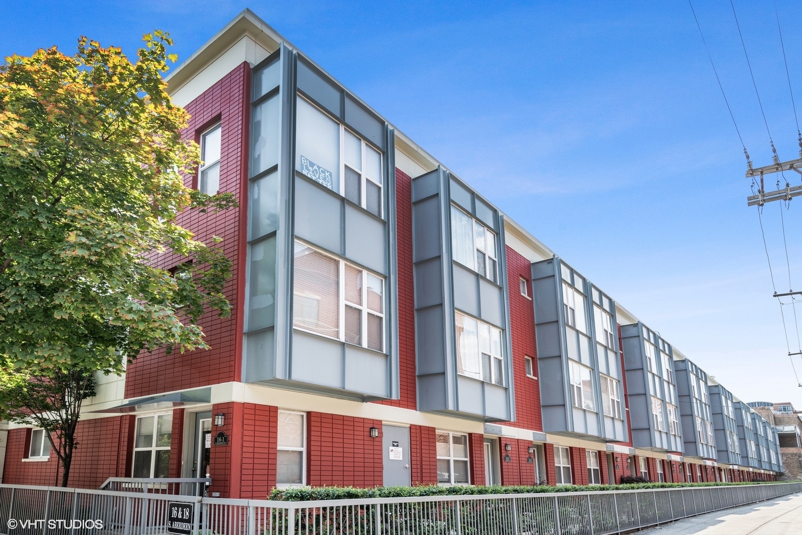 18 S Aberdeen Street Unit: 2
