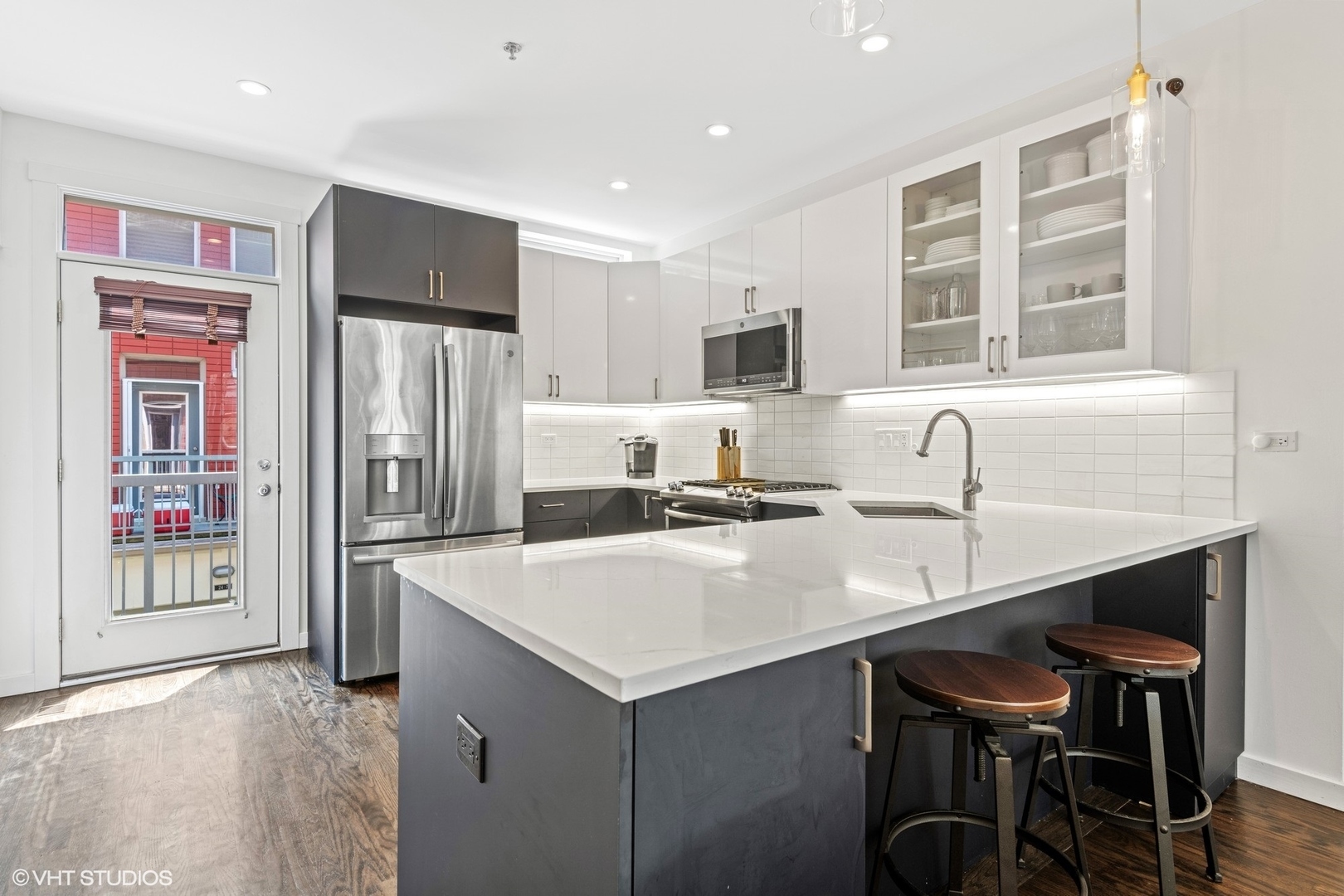 18 S Aberdeen Street Unit: 2