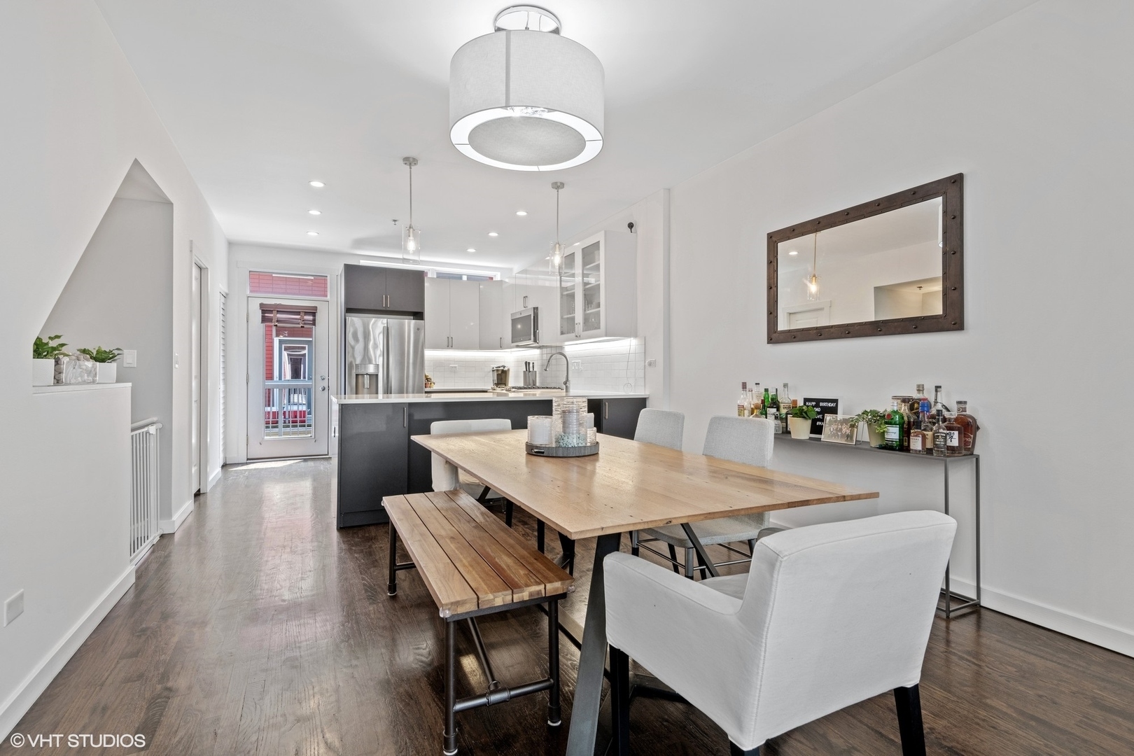 18 S Aberdeen Street Unit: 2