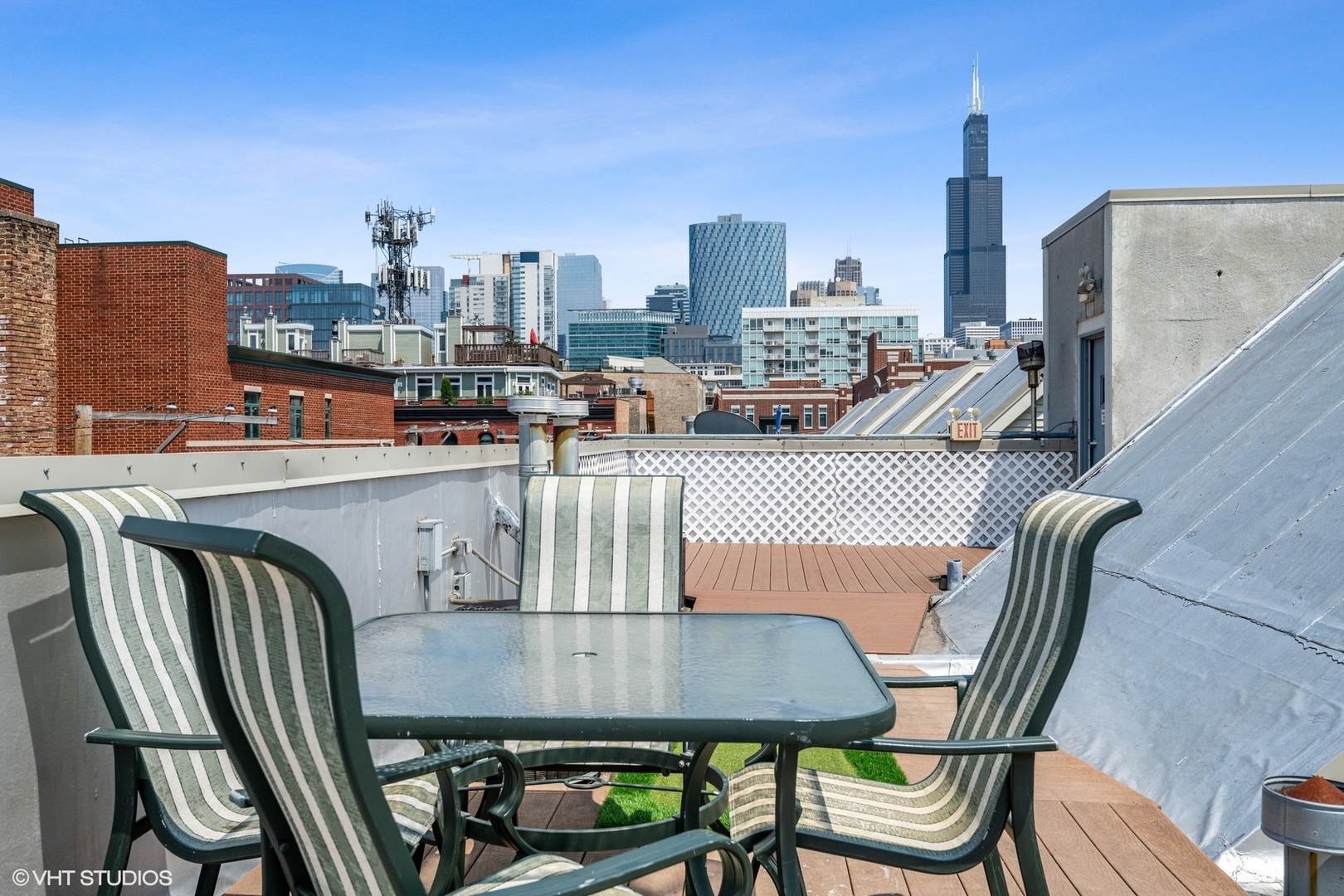 18 S Aberdeen Street Unit: 2