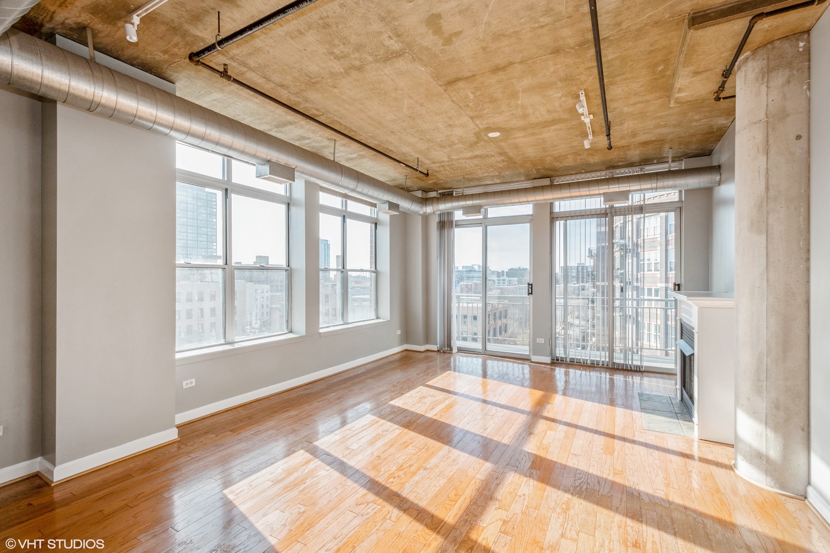 111 S Morgan Street Unit: 714