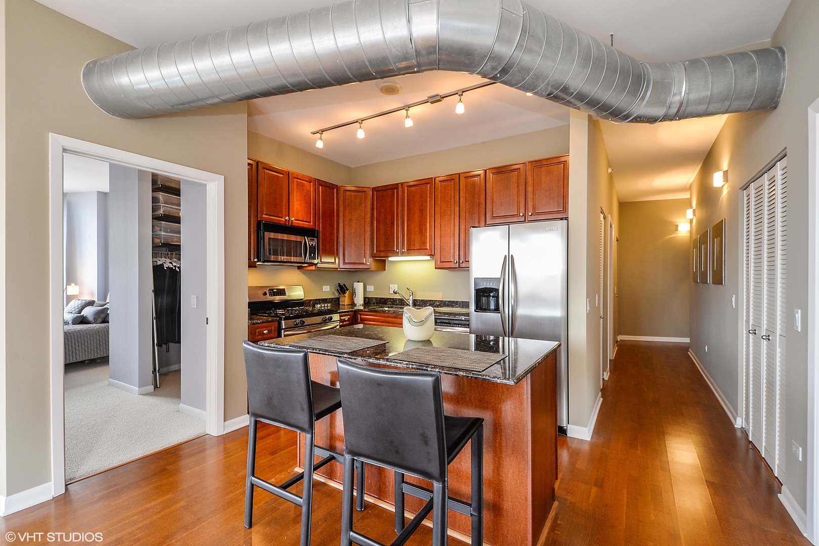 1200 W Monroe Street Unit: 508