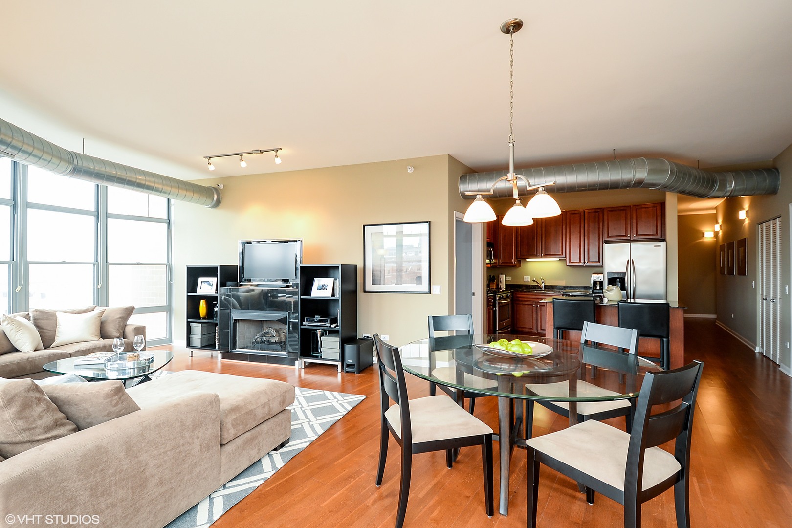 1200 W Monroe Street Unit: 508